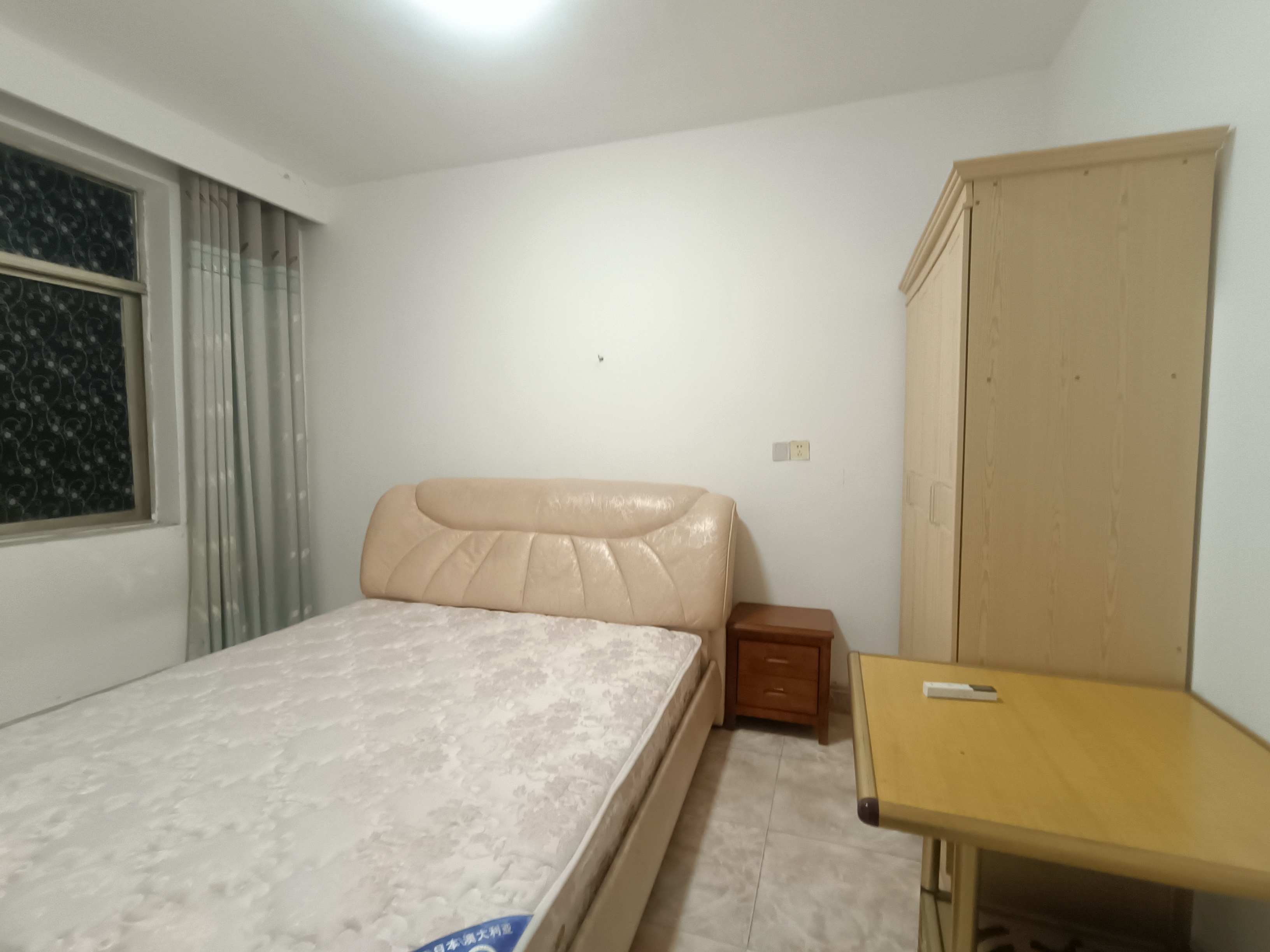 高桥高双湖商贸城 2室1厅1卫 1700.0元/月 高桥高双湖商贸城 2室1厅1卫 1700.0元/月室内图