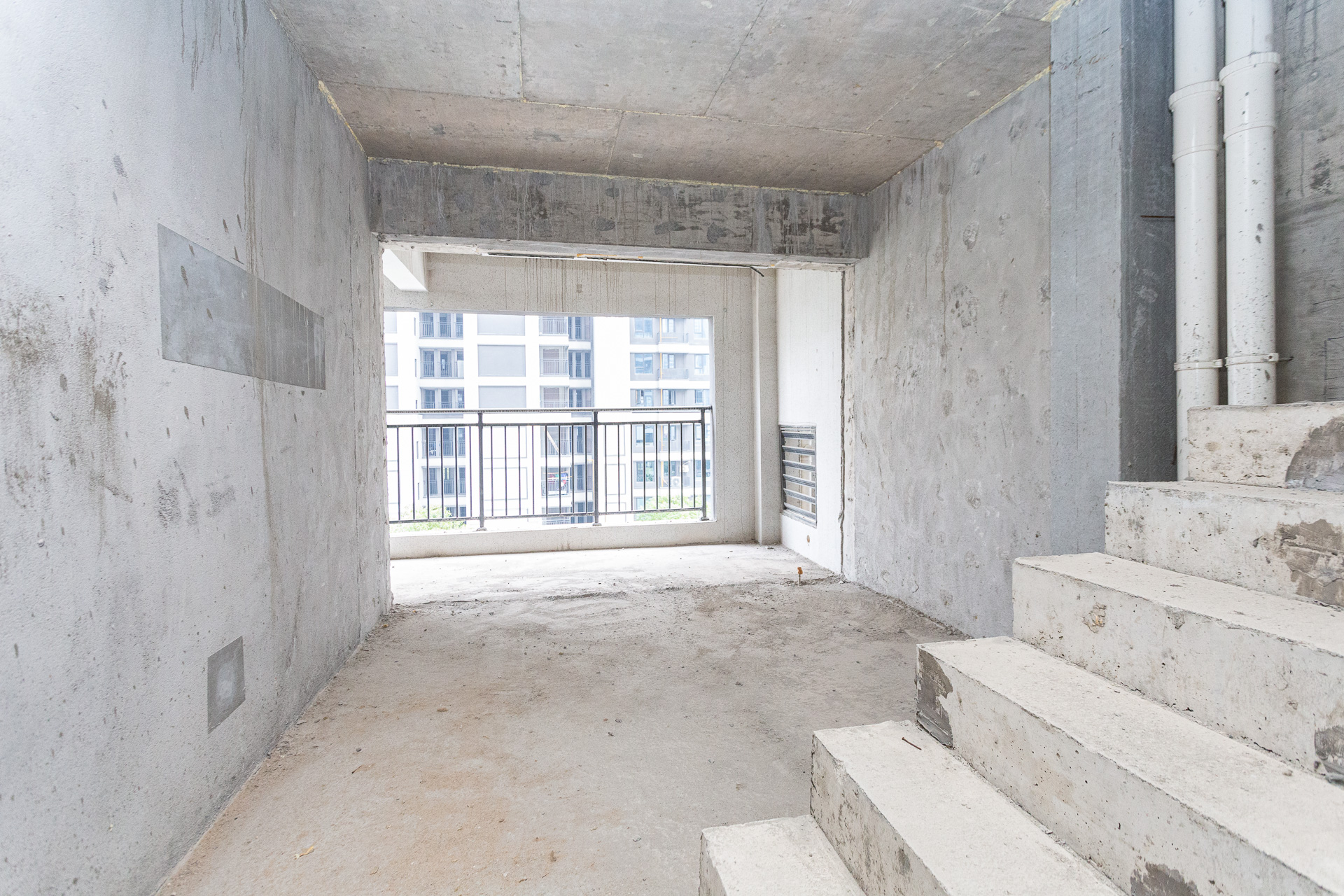 越秀湘江星汇城二期 4室2厅2卫 134.0万 越秀湘江星汇城二期 4室2厅2卫 134.0万客厅