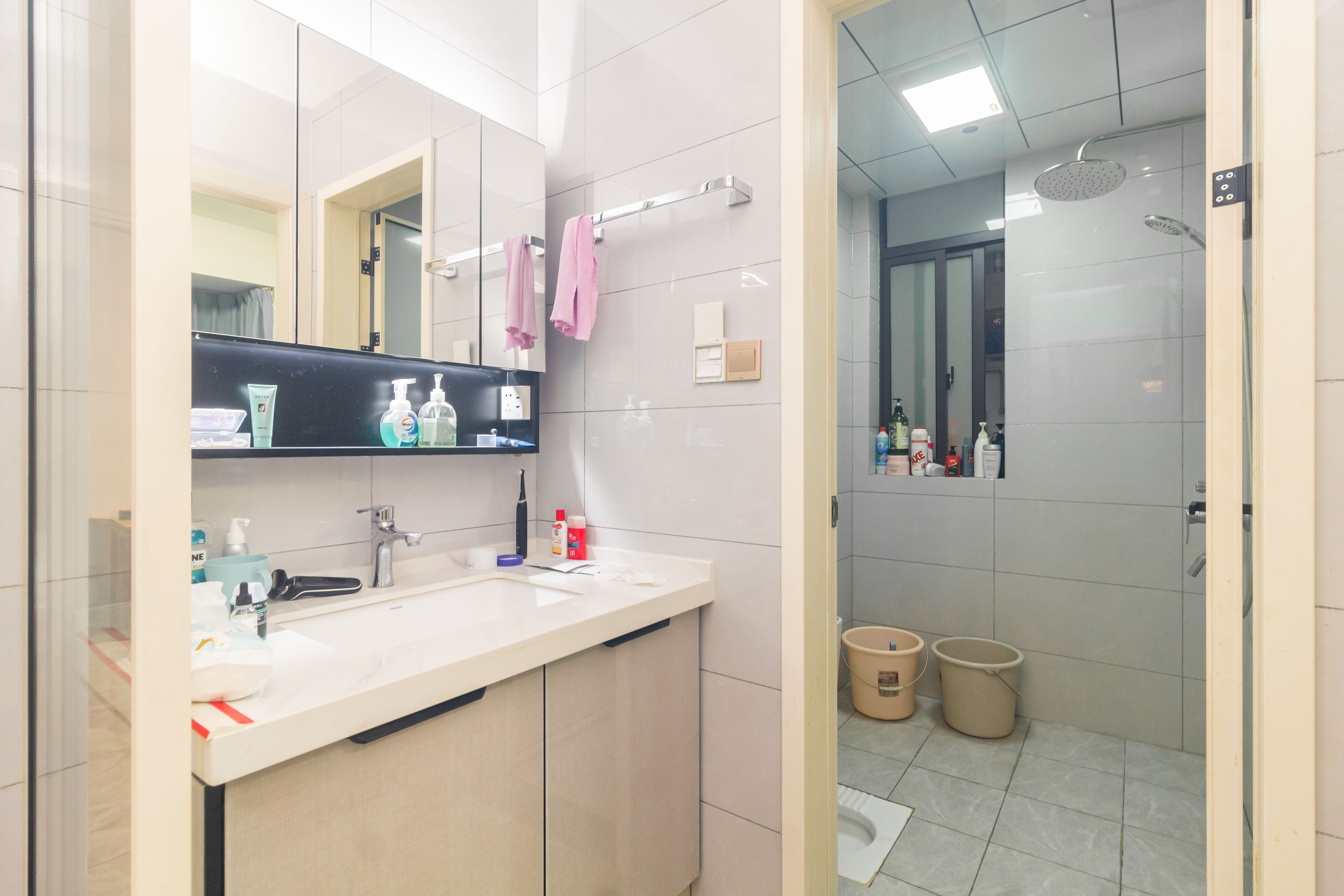 财汇新天地(财汇商务广场) 3室2厅2卫 78.0万 财汇新天地(财汇商务广场) 3室2厅2卫 78.0万卫生间