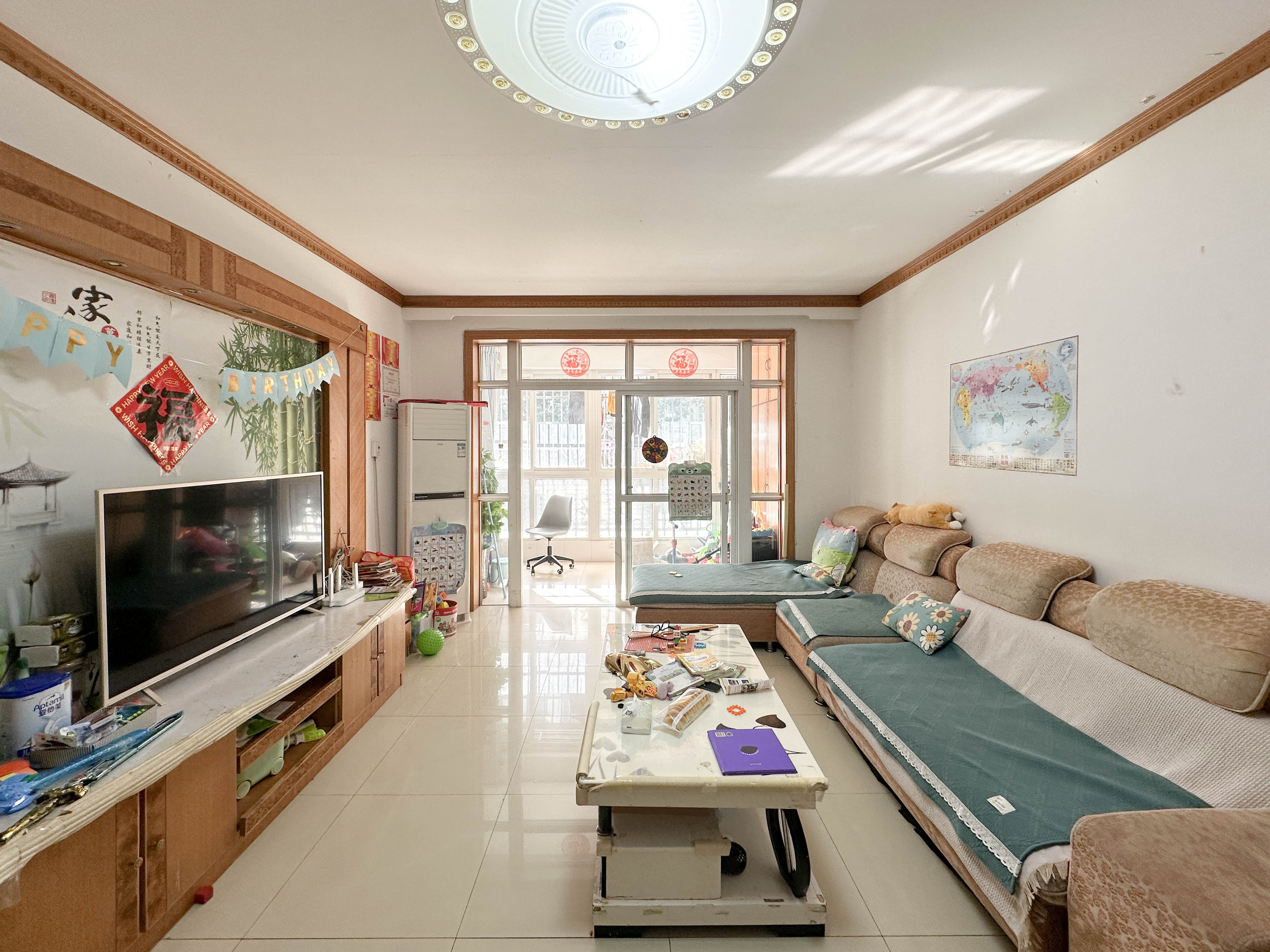 融城花苑 3室2厅1卫 65.8万 融城花苑 3室2厅1卫 65.8万客厅