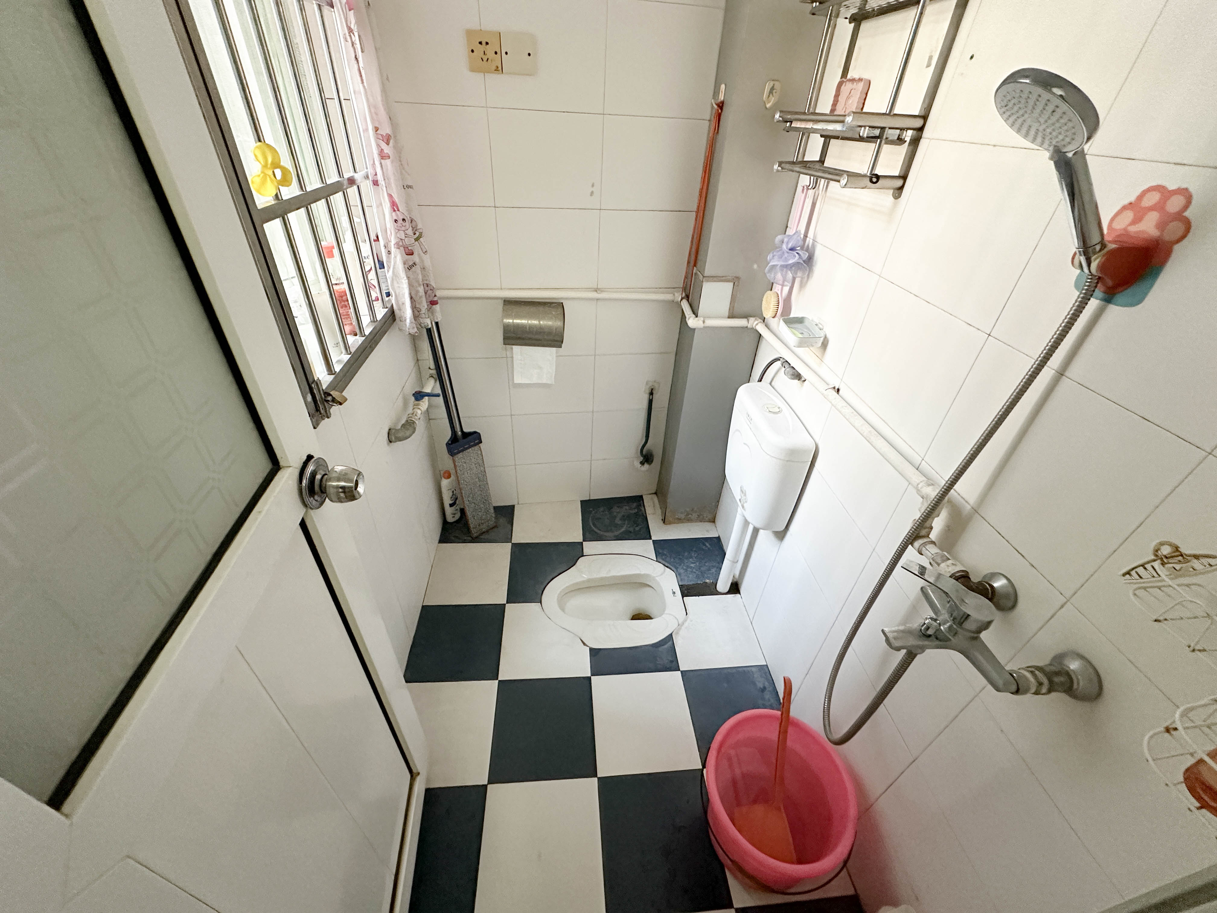 融城花苑 3室2厅1卫 65.8万 融城花苑 3室2厅1卫 65.8万卫生间