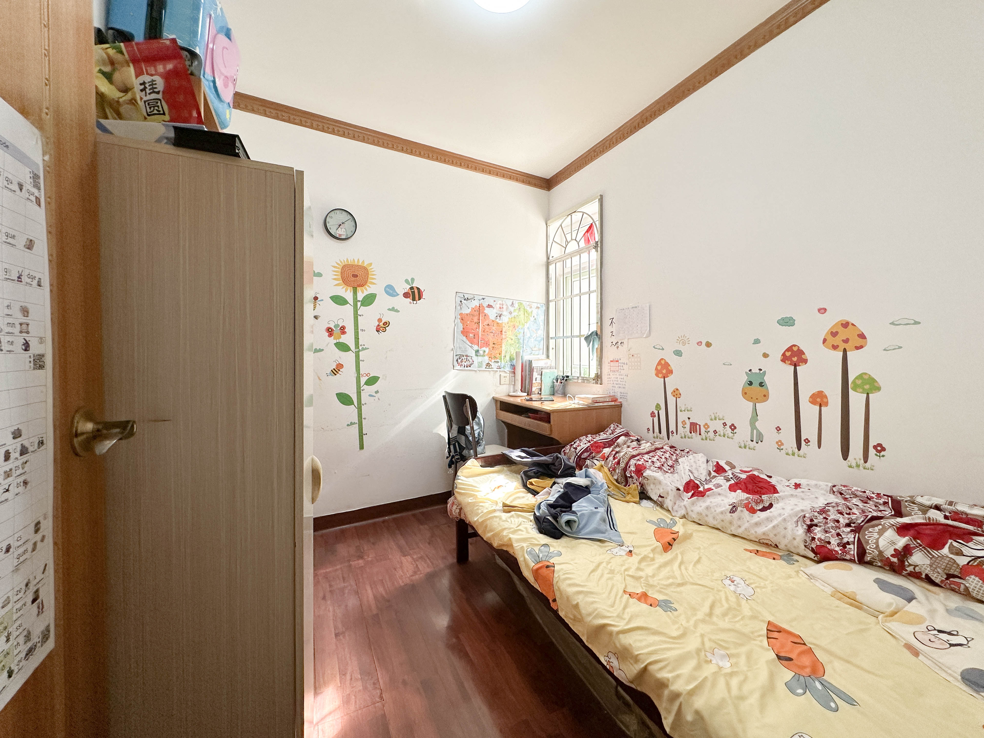 融城花苑 3室2厅1卫 65.8万 融城花苑 3室2厅1卫 65.8万卧室