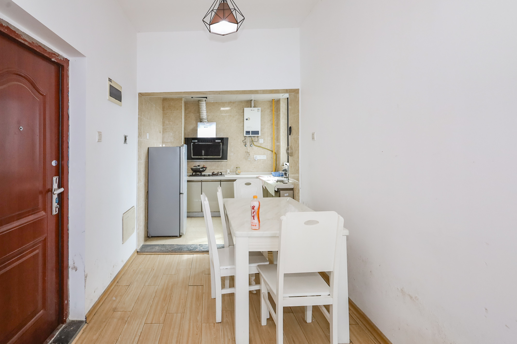 滨江海棠湾  3室2厅1卫    67.8万其他