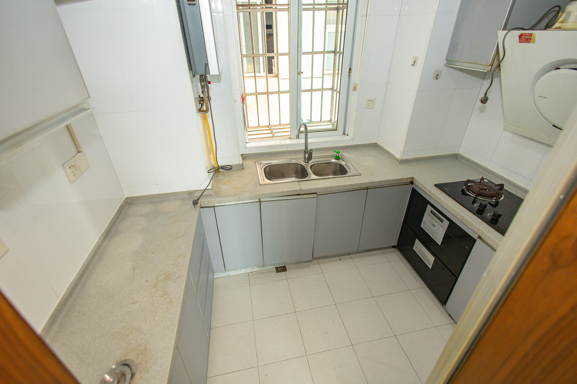 未来现代城 2室2厅1卫 52.8万 未来现代城 2室2厅1卫 52.8万厨房