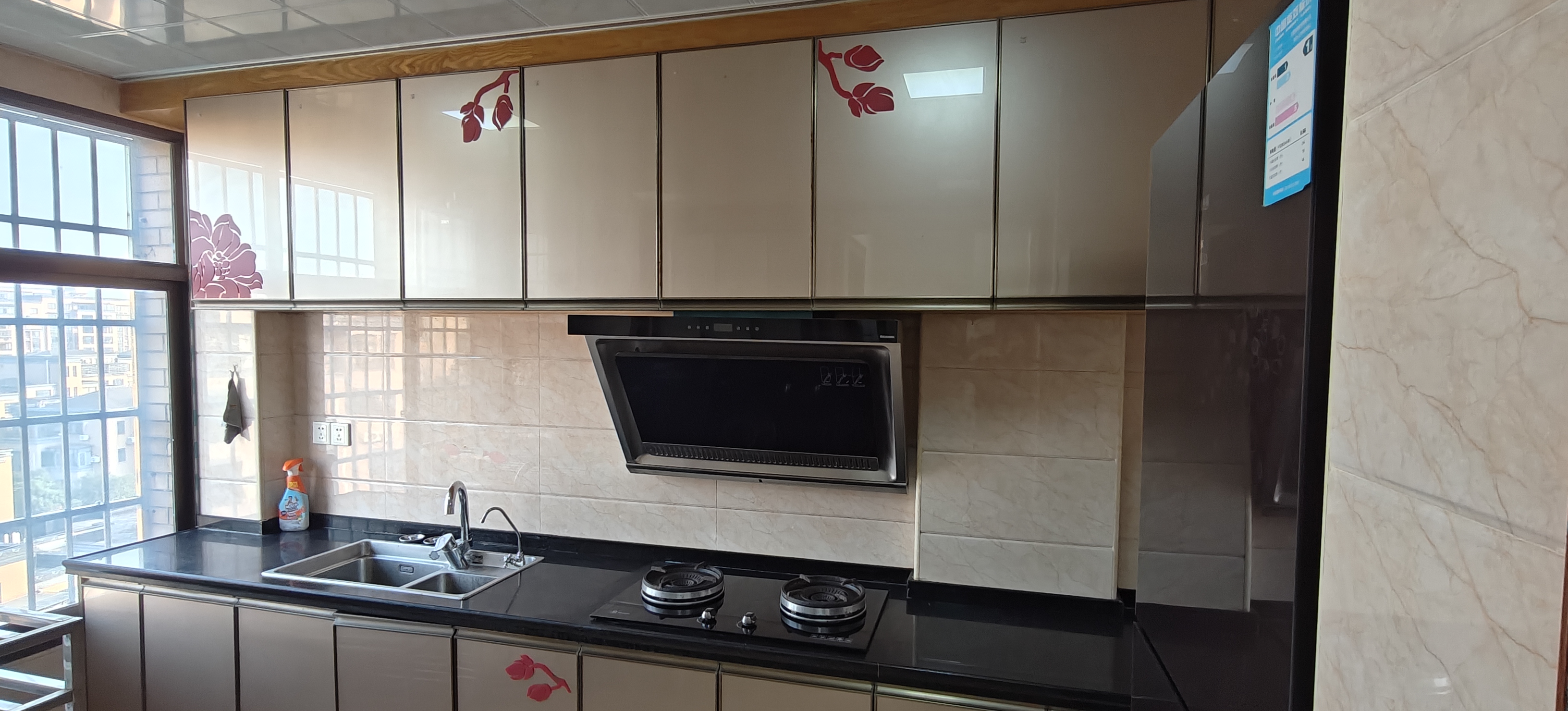 山水印象(愿景想山) 3室2厅1卫 1350.0元/月 山水印象(愿景想山) 3室2厅1卫 1350.0元/月室内图