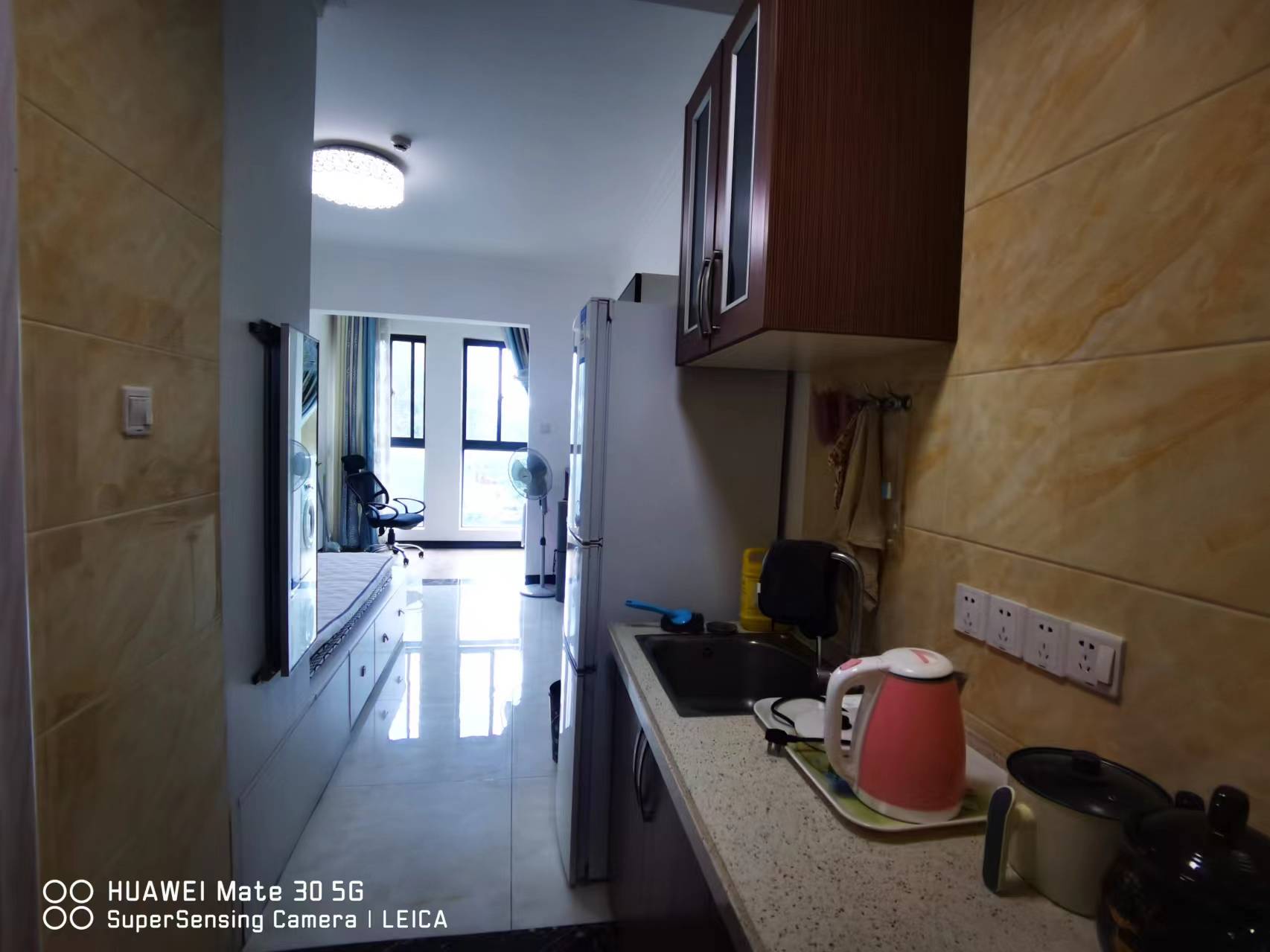 鸿星新天地 1室1厅1卫 1200.0元/月 鸿星新天地 1室1厅1卫 1200.0元/月室内图