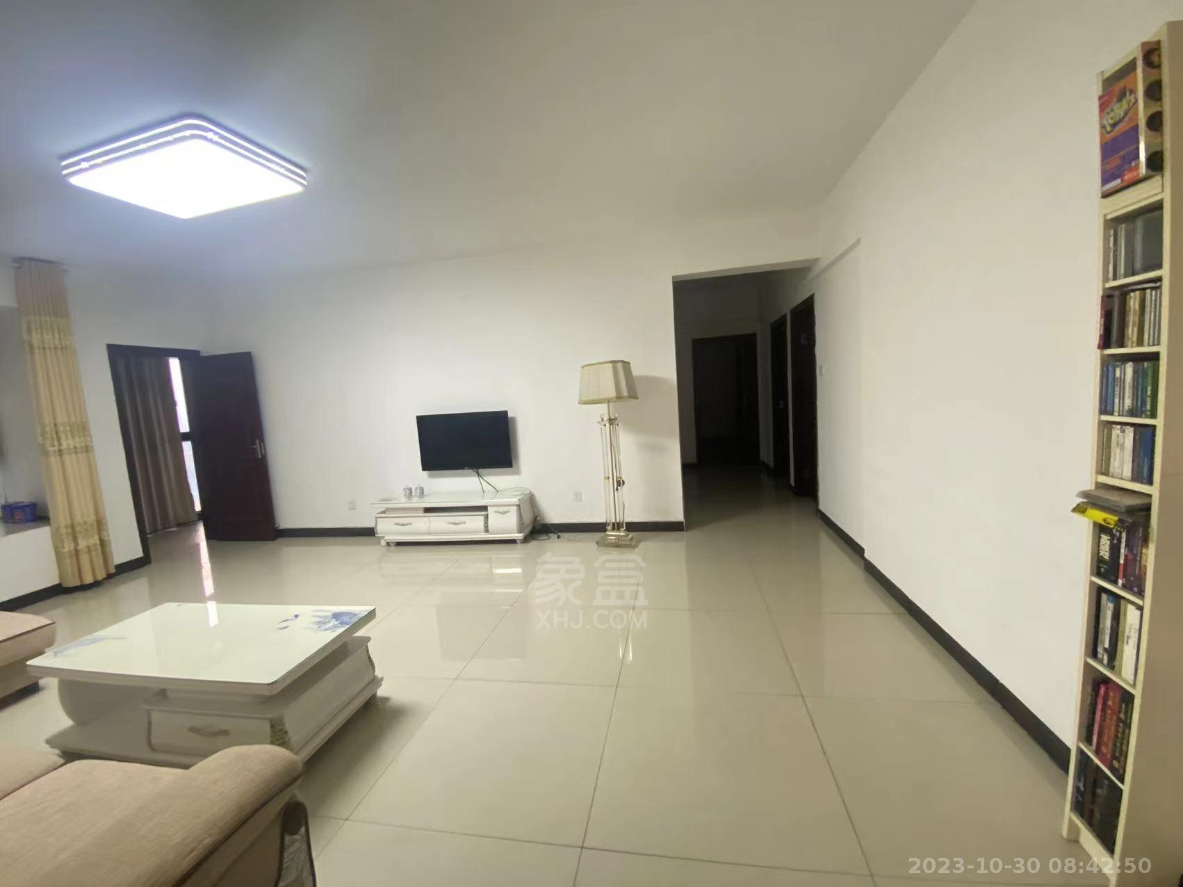 山水国际  4室2厅1卫    2500.0元/月 山水国际  4室2厅1卫    2500.0元/月室内图