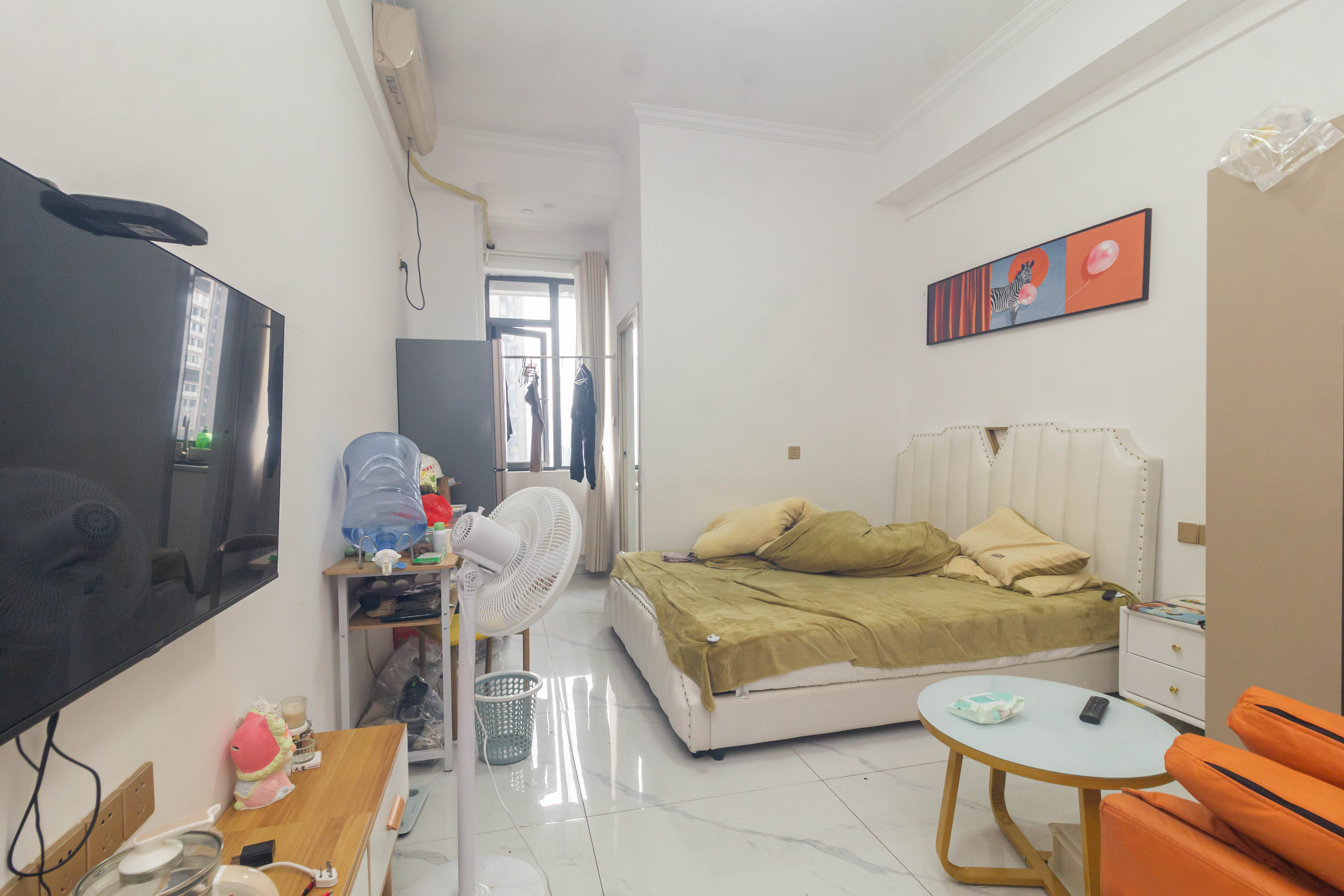 日盛湖湘花苑  1室1厅1卫    29.0万 日盛湖湘花苑  1室1厅1卫    29.0万客厅