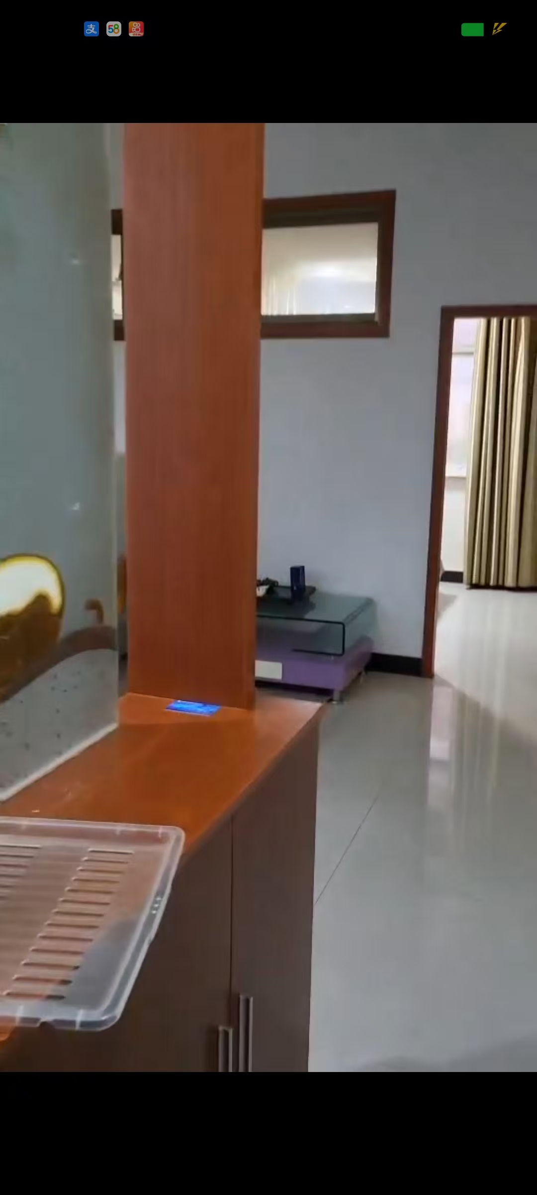 鹏泰国际  1室1厅1卫    900.0元/月 鹏泰国际  1室1厅1卫    900.0元/月室内图