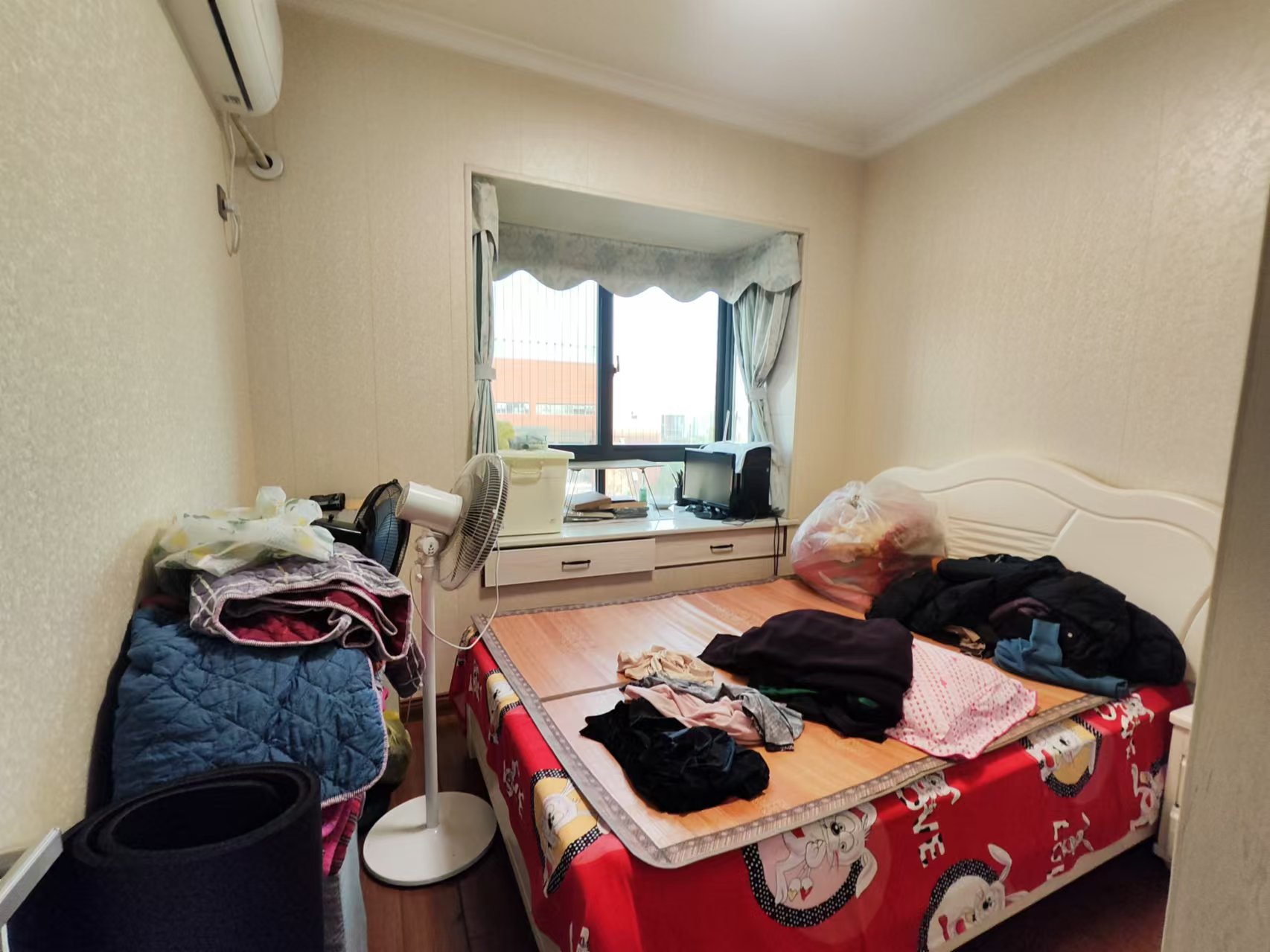 武广国际学苑  3室2厅2卫    100.0万 武广国际学苑  3室2厅2卫    100.0万室内图