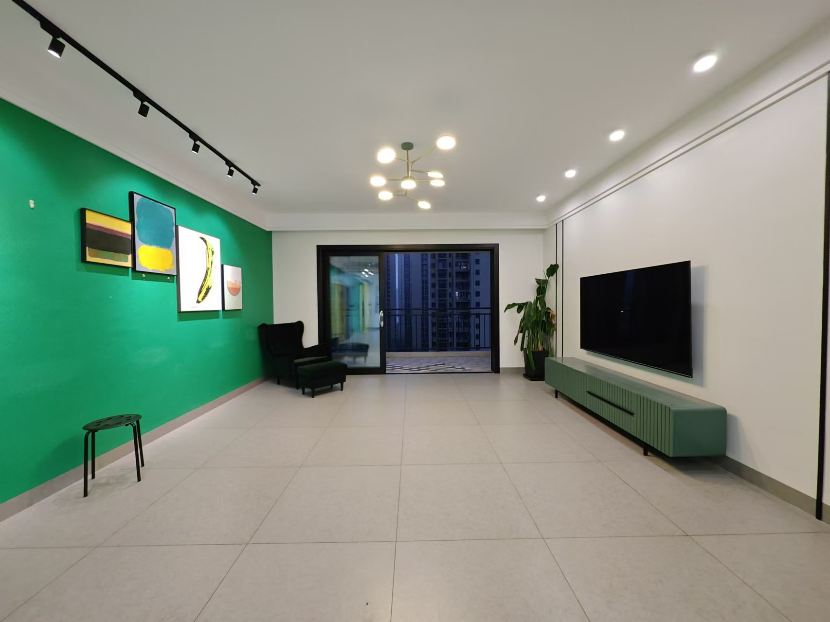 经世龙城 5室2厅2卫 152.0万 经世龙城 5室2厅2卫 152.0万室内图