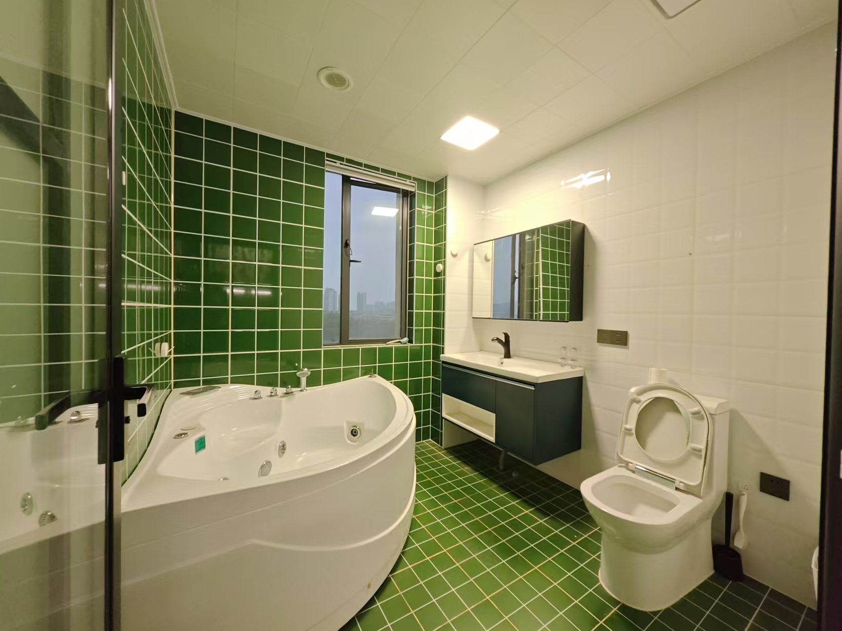 经世龙城 5室2厅2卫 152.0万 经世龙城 5室2厅2卫 152.0万室内图