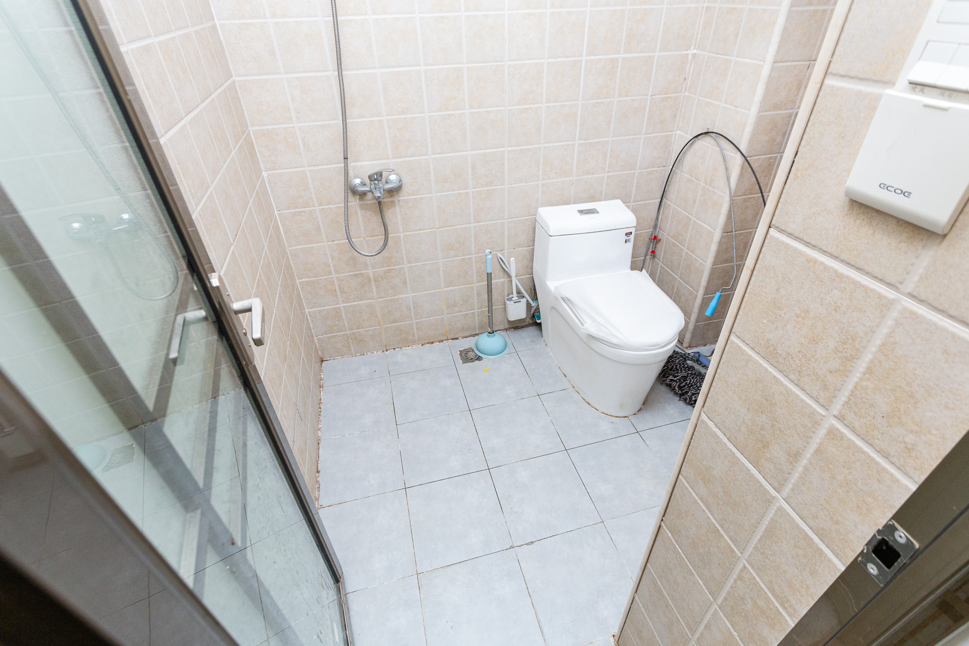 Cross尚公馆  1室1厅1卫    26.0万 Cross尚公馆  1室1厅1卫    26.0万卫生间