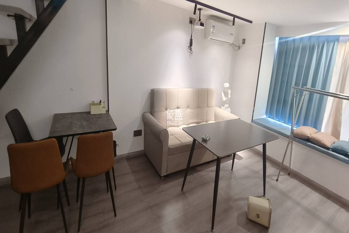 明昇壹城(明昇时代广场)三期 2室1厅1卫 2600.0元/月 明昇壹城(明昇时代广场)三期 2室1厅1卫 2600.0元/月室内图