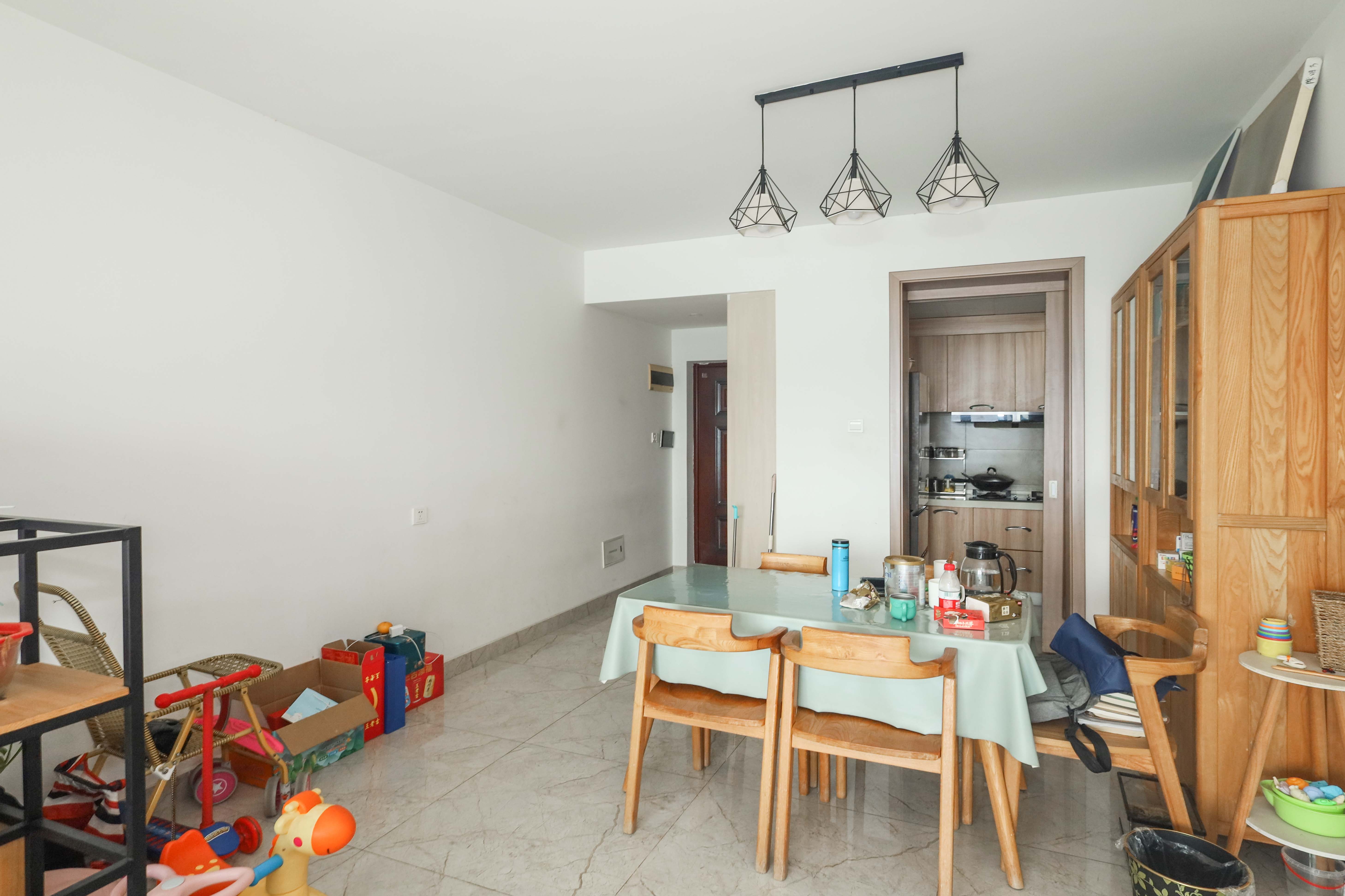 山水英伦海德广场  2室1厅1卫    60.0万 山水英伦海德广场  2室1厅1卫    60.0万其他