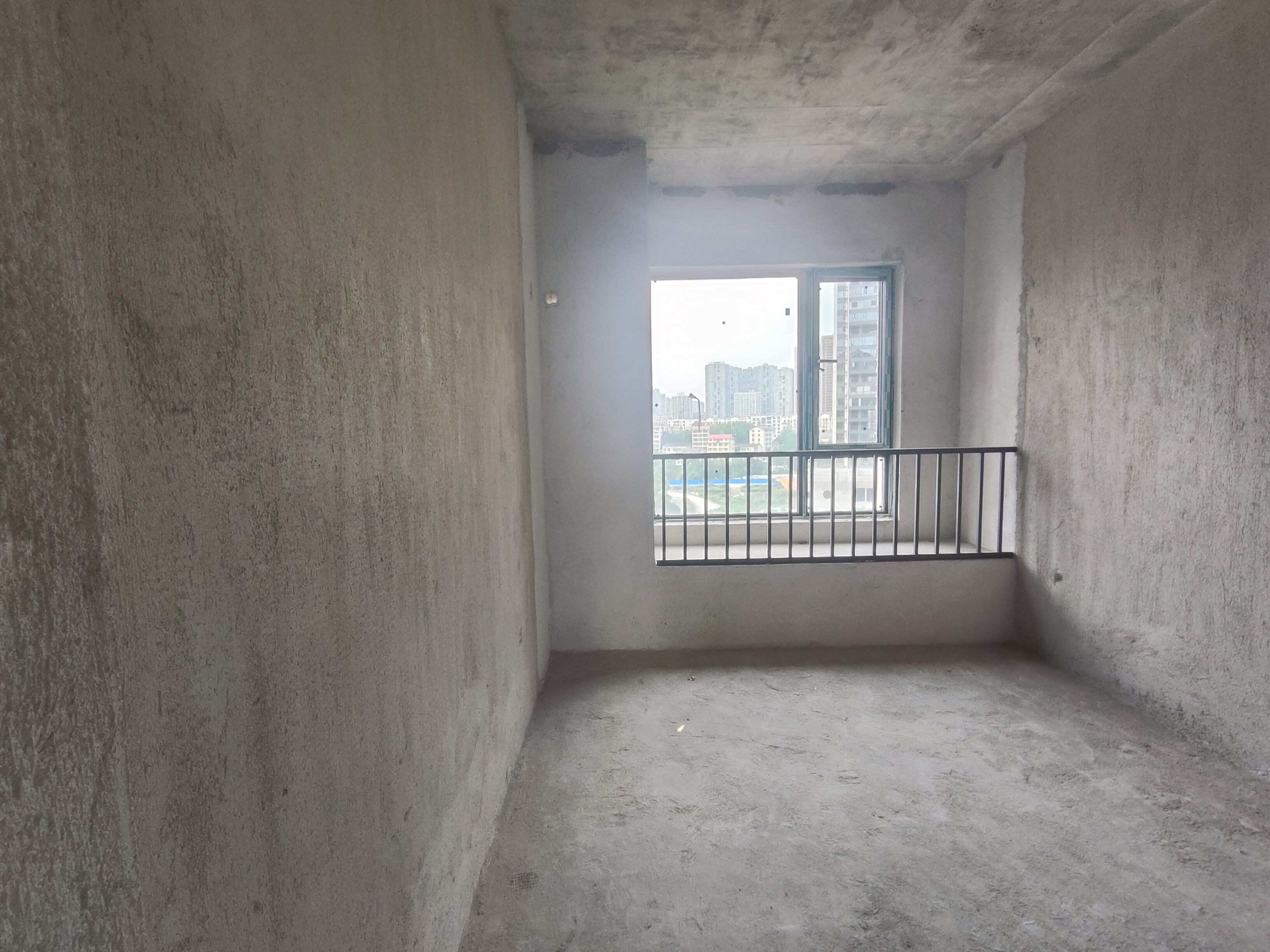 金信园林嘉园 5室2厅2卫 120.0万 金信园林嘉园 5室2厅2卫 120.0万室内图