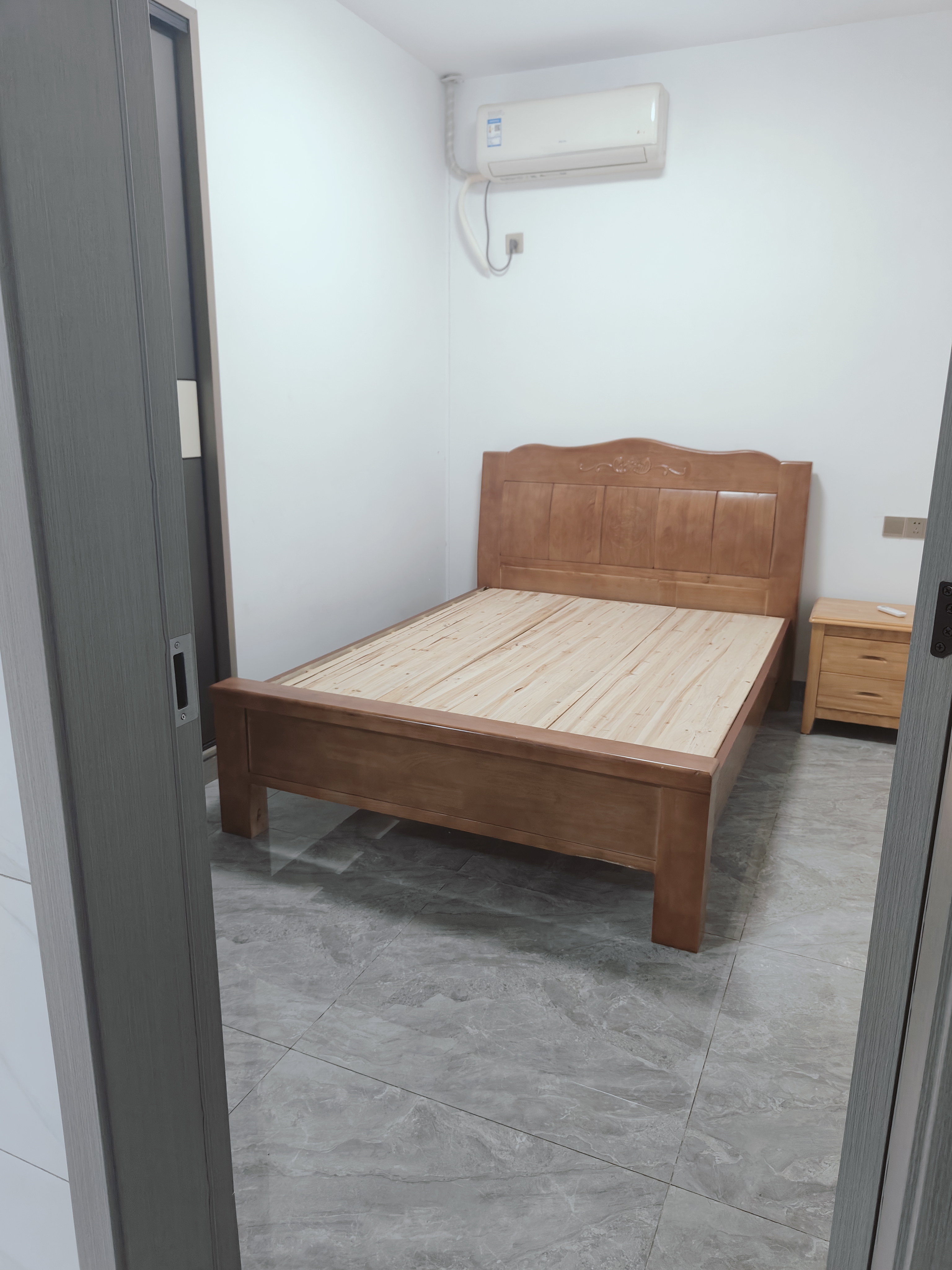 晓园嘉苑  2室1厅1卫   1200.00元/月室内图