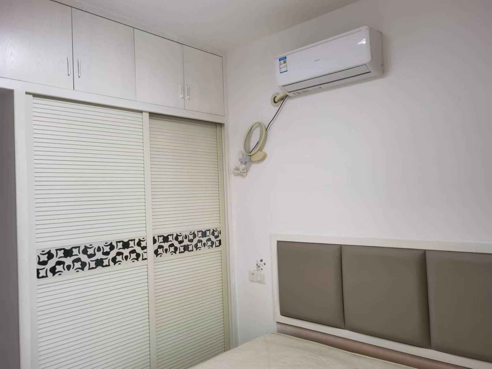 欢乐美寓 1室1厅1卫 1600.0元/月 欢乐美寓 1室1厅1卫 1600.0元/月室内图