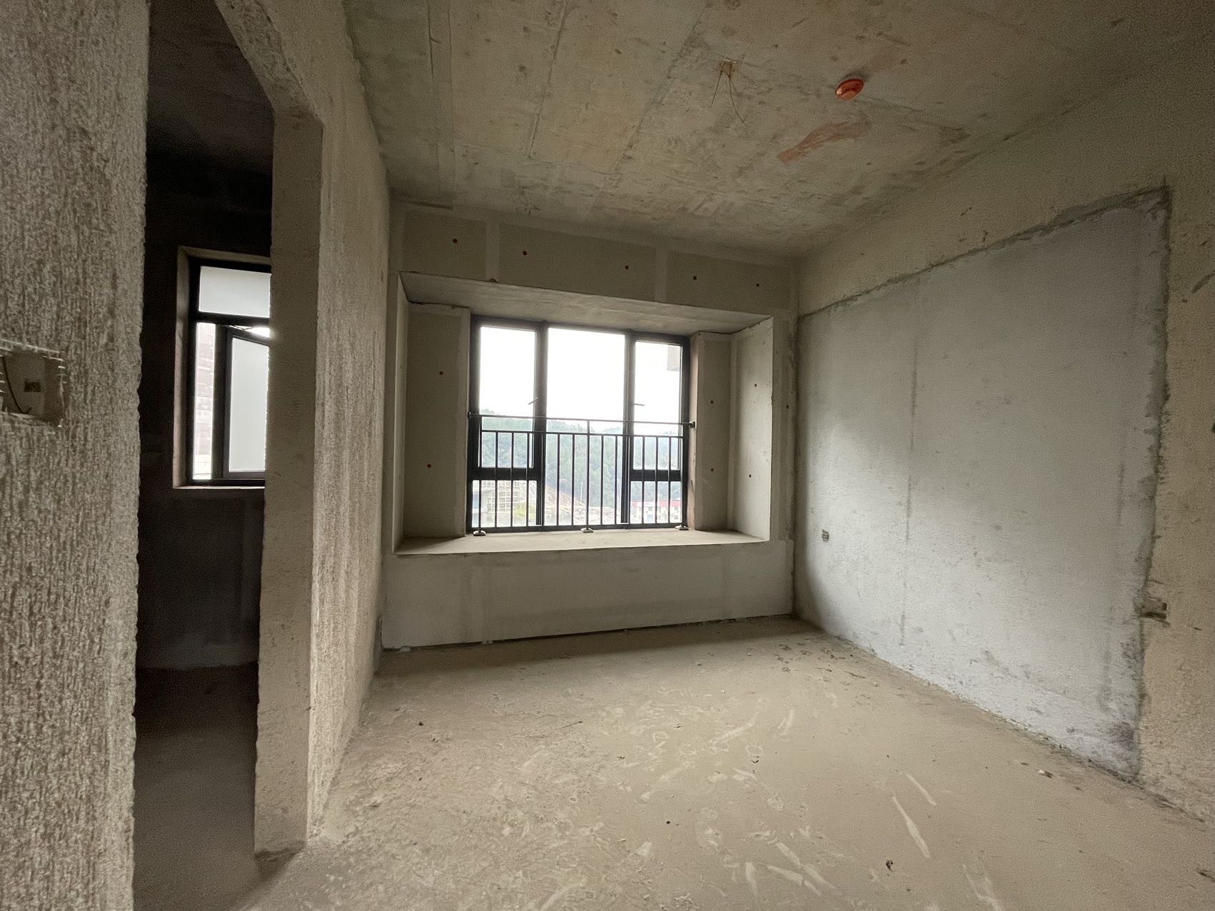 宁邦中心(二期公园里)  4室2厅2卫    89.0万 宁邦中心(二期公园里)  4室2厅2卫    89.0万室内图