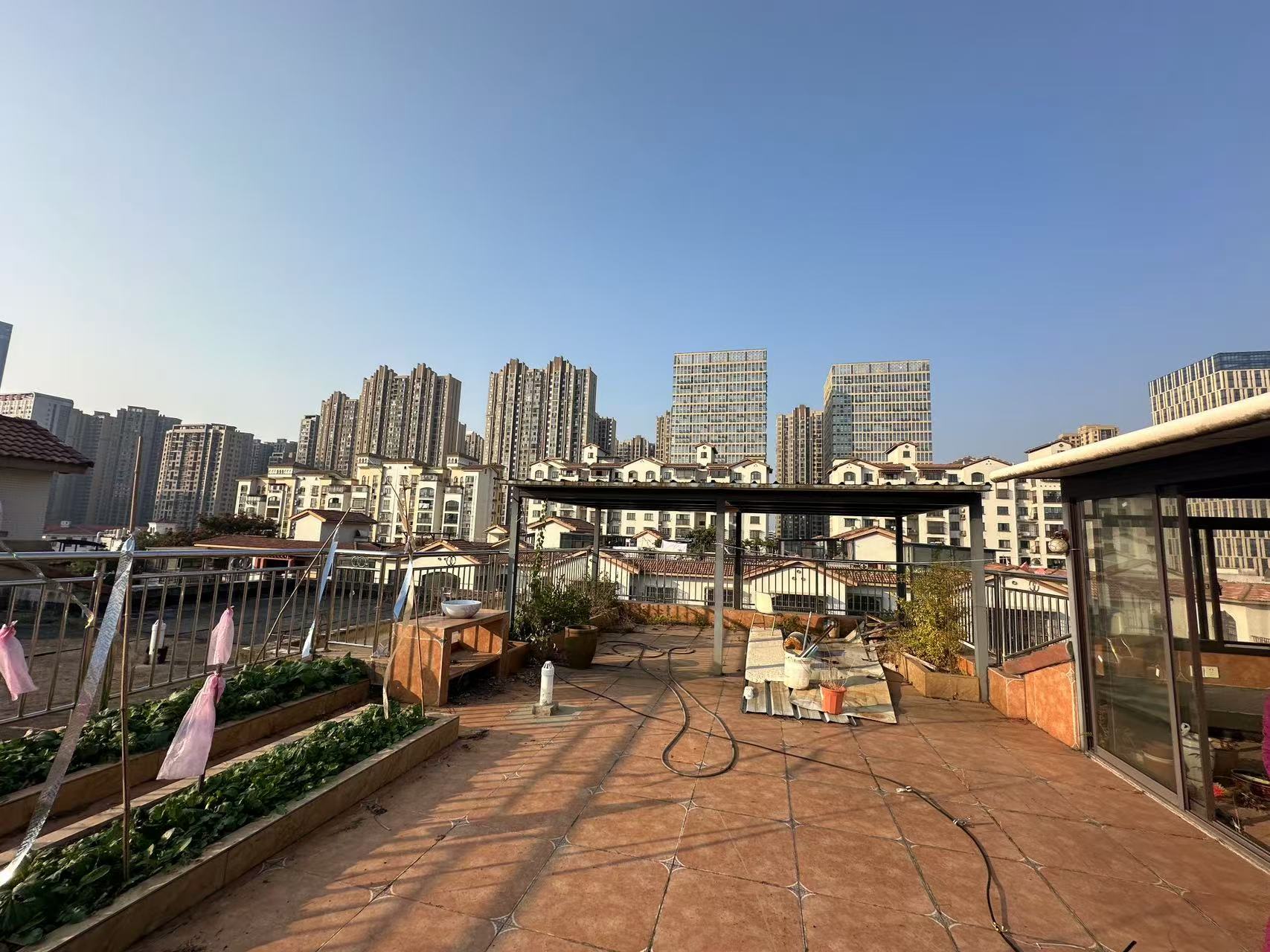 鹏基诺亚山林 4室2厅2卫 2800.0元/月 鹏基诺亚山林 4室2厅2卫 2800.0元/月室内图