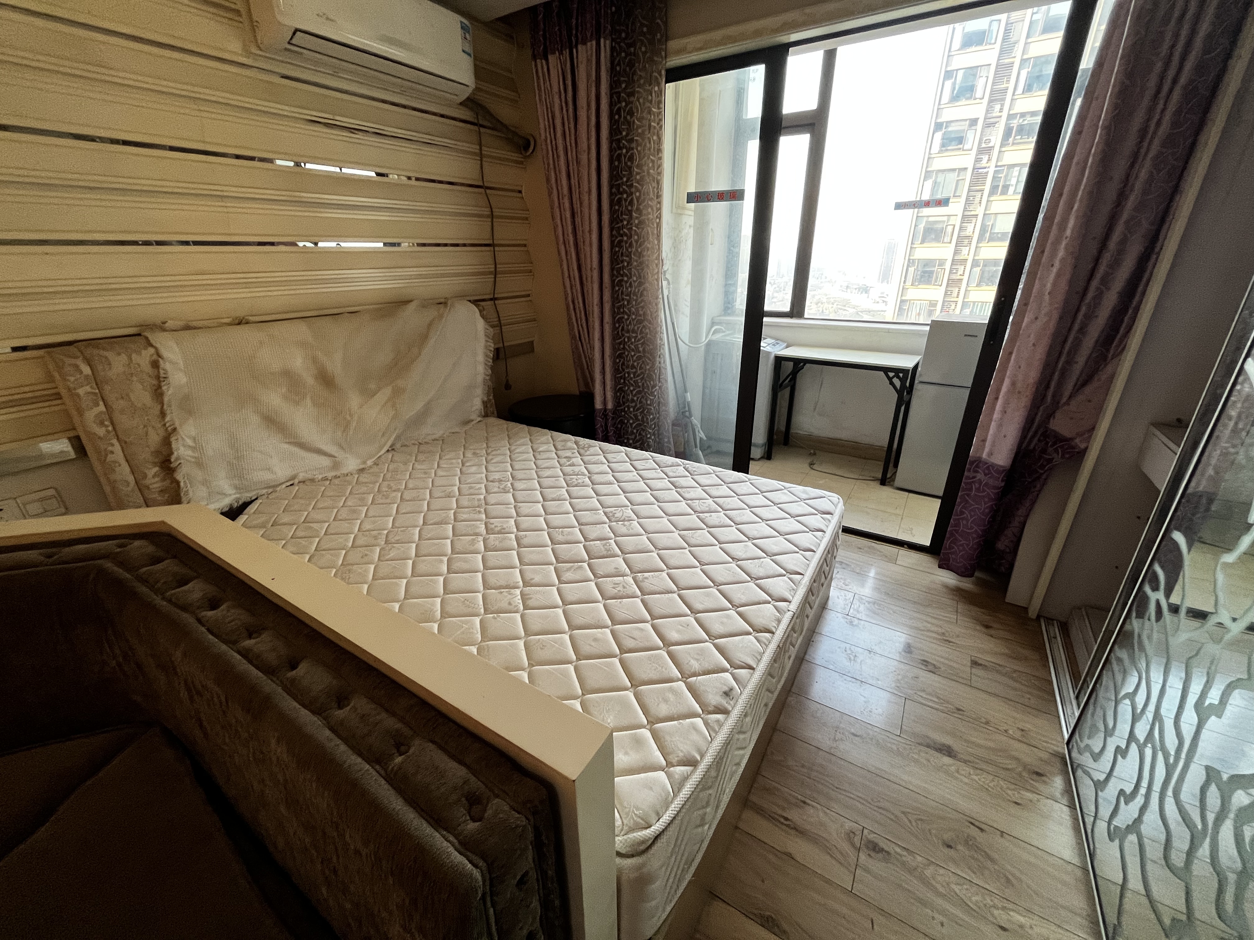 喜盈门范城 1室1厅1卫 1600.0元/月 喜盈门范城 1室1厅1卫 1600.0元/月室内图