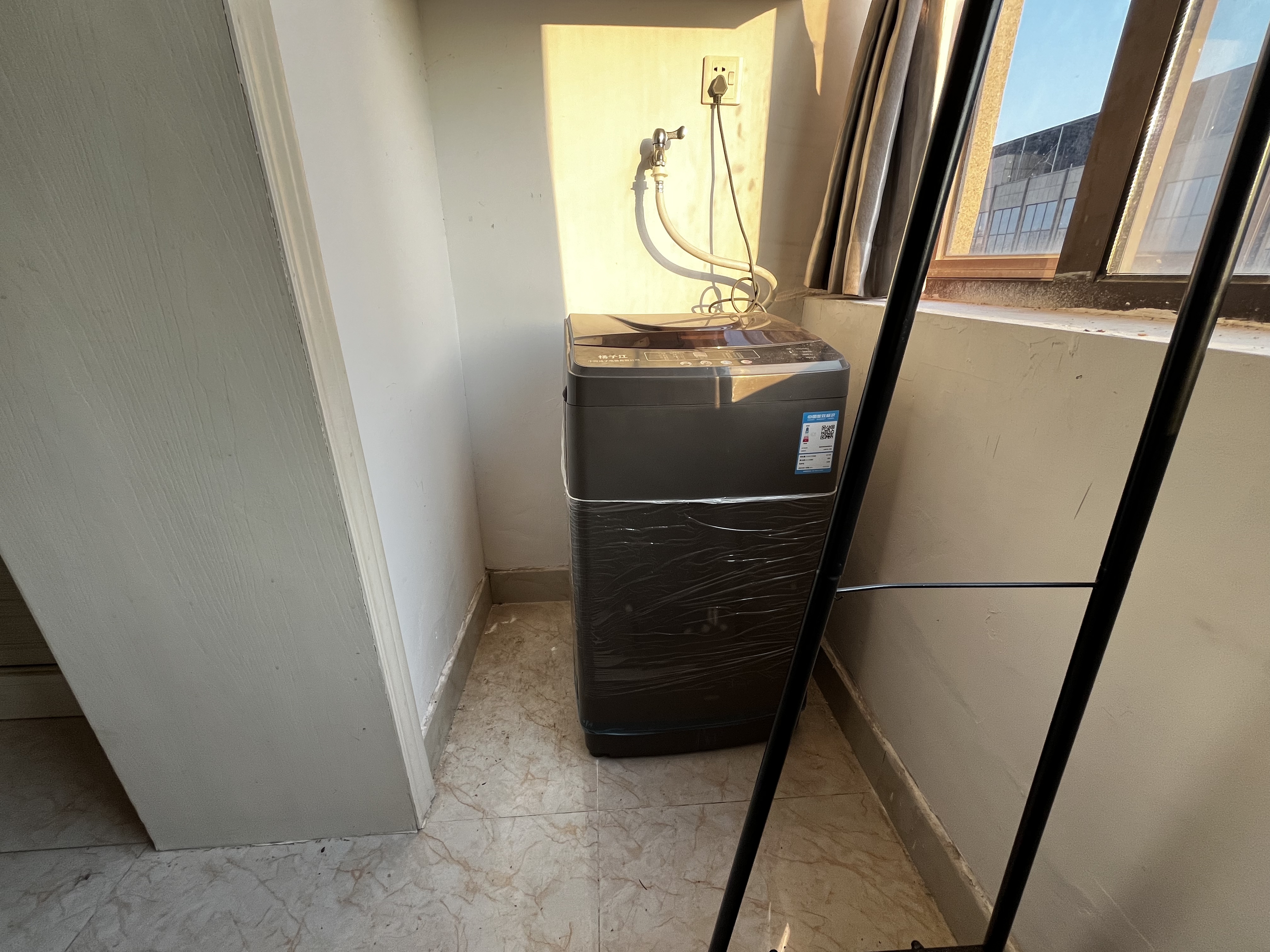 喜盈门范城 1室1厅1卫 1700.0元/月 喜盈门范城 1室1厅1卫 1700.0元/月室内图