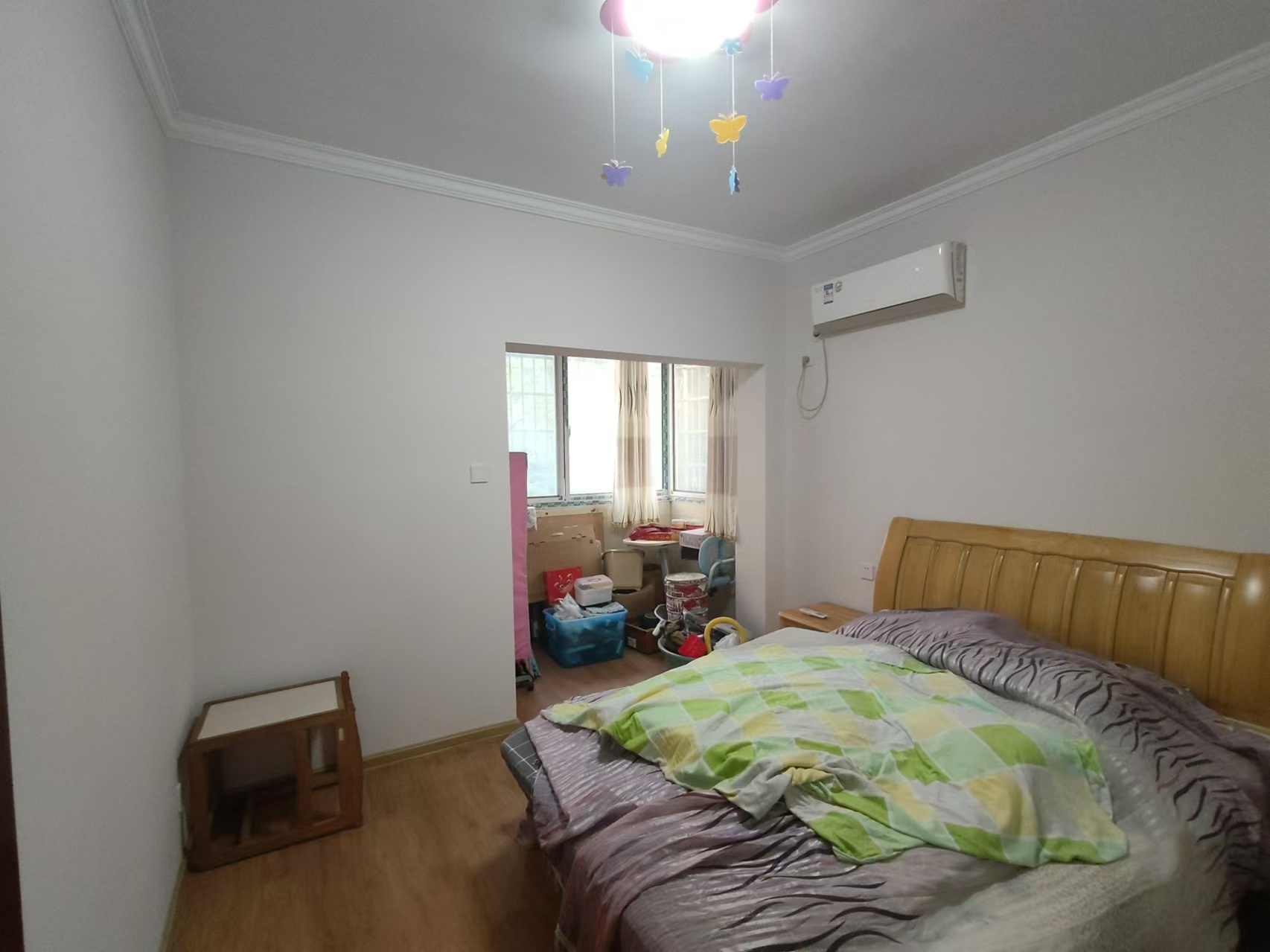 新民安置小区 3室2厅2卫 1500.0元/月 新民安置小区 3室2厅2卫 1500.0元/月室内图