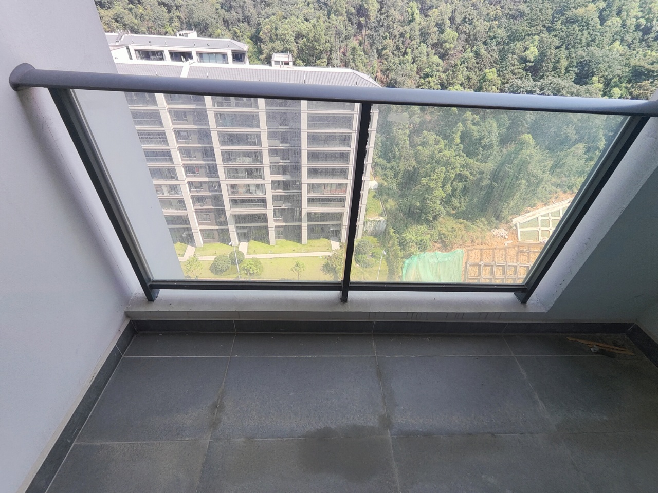 招商雍山湖 4室2厅2卫 3500.0元/月 招商雍山湖 4室2厅2卫 3500.0元/月室内图