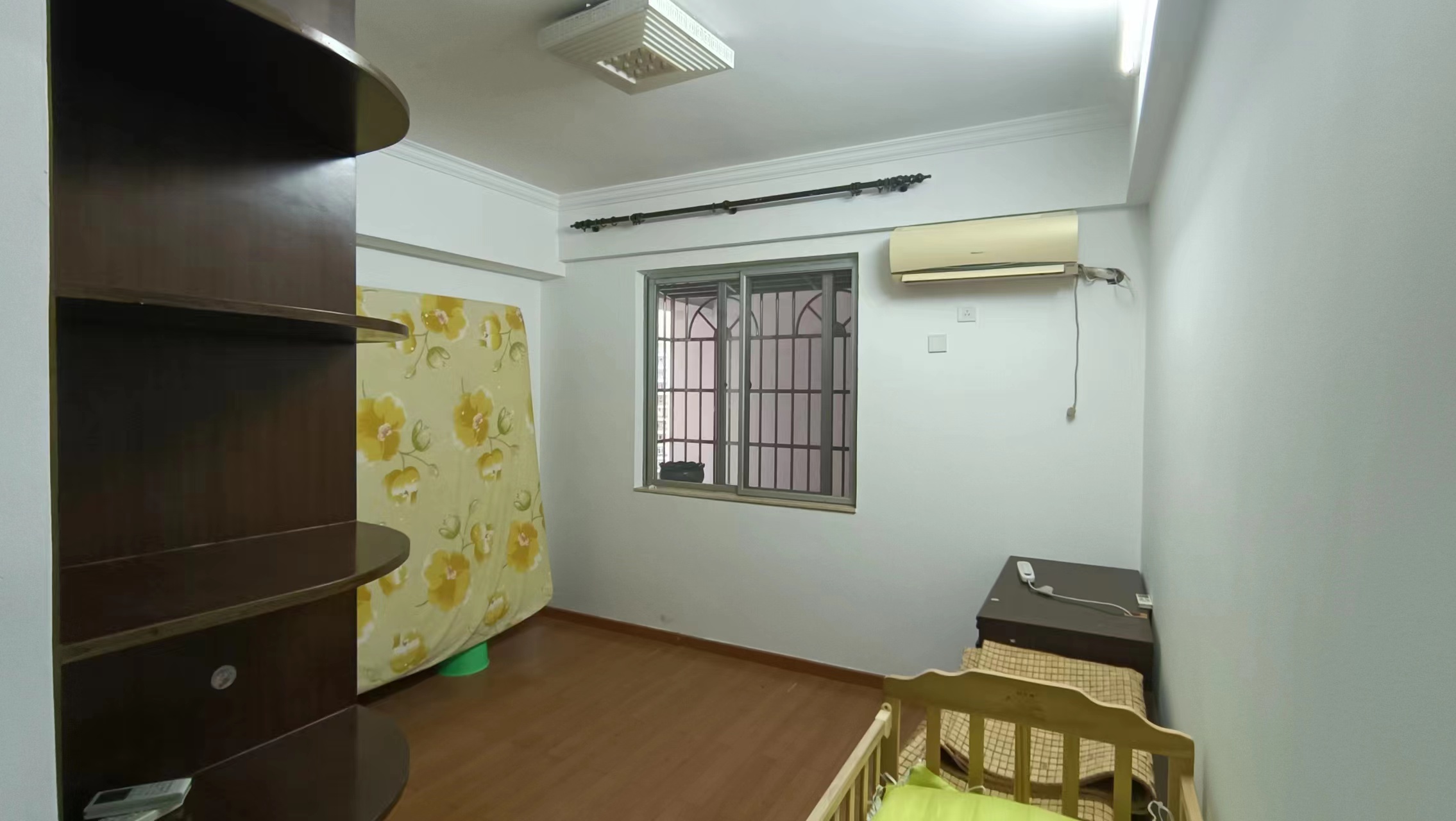 金山广场  3室2厅1卫    105.0万 金山广场  3室2厅1卫    105.0万室内图