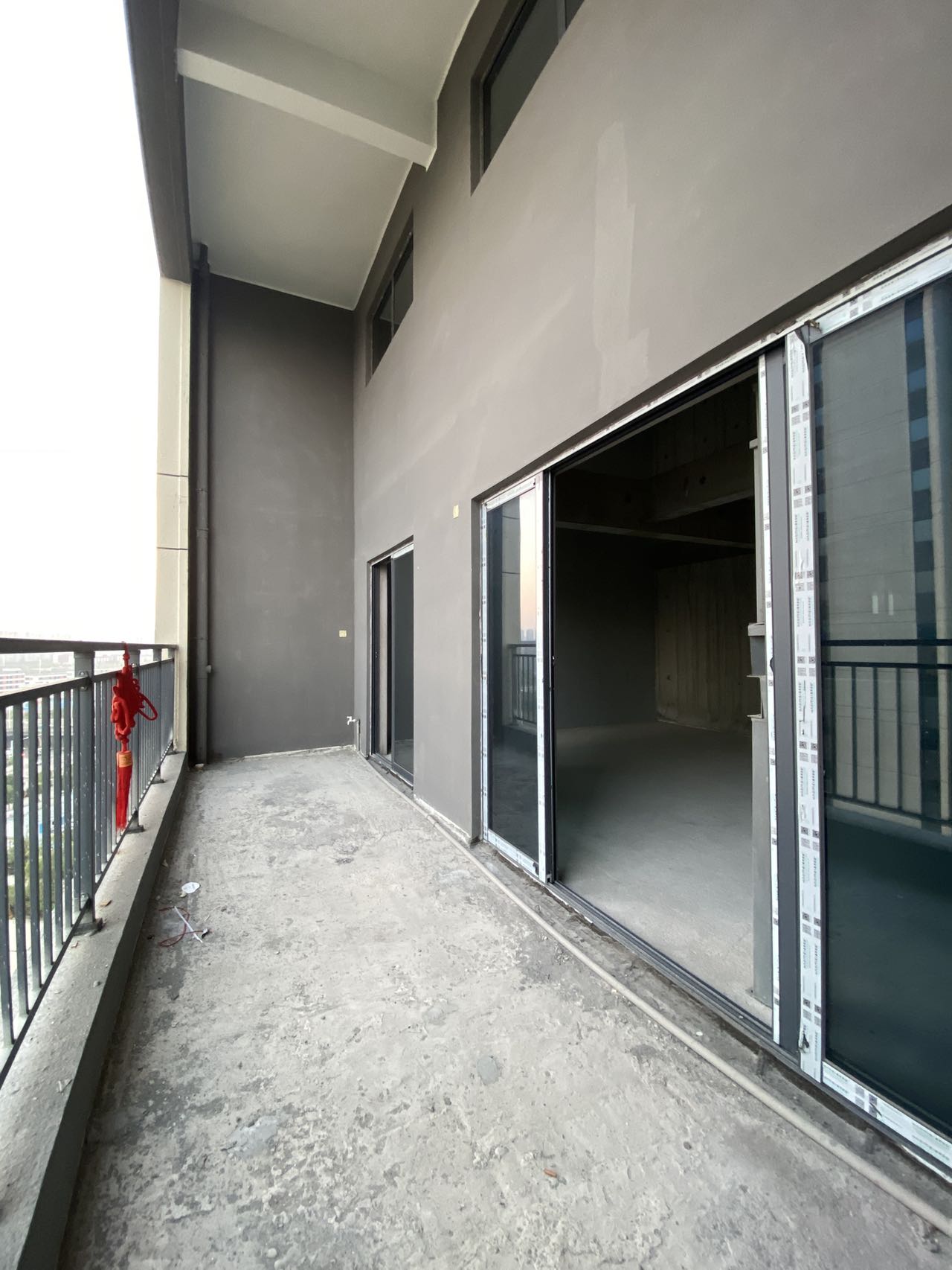 佳兆业城市广场 5室2厅3卫 3000.0元/月 佳兆业城市广场 5室2厅3卫 3000.0元/月室内图