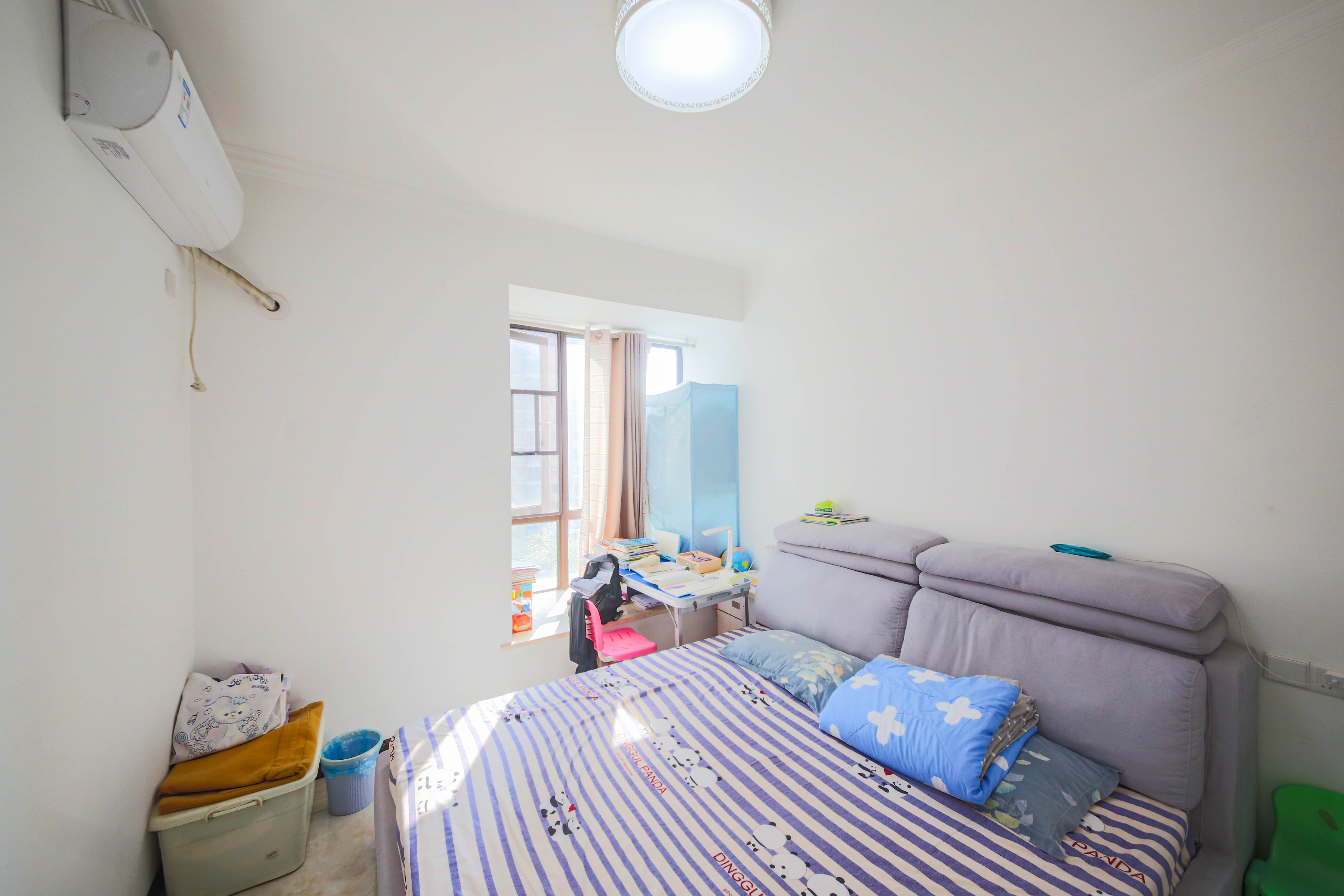 中建信和城  3室2厅1卫    125.0万 中建信和城  3室2厅1卫    125.0万卧室