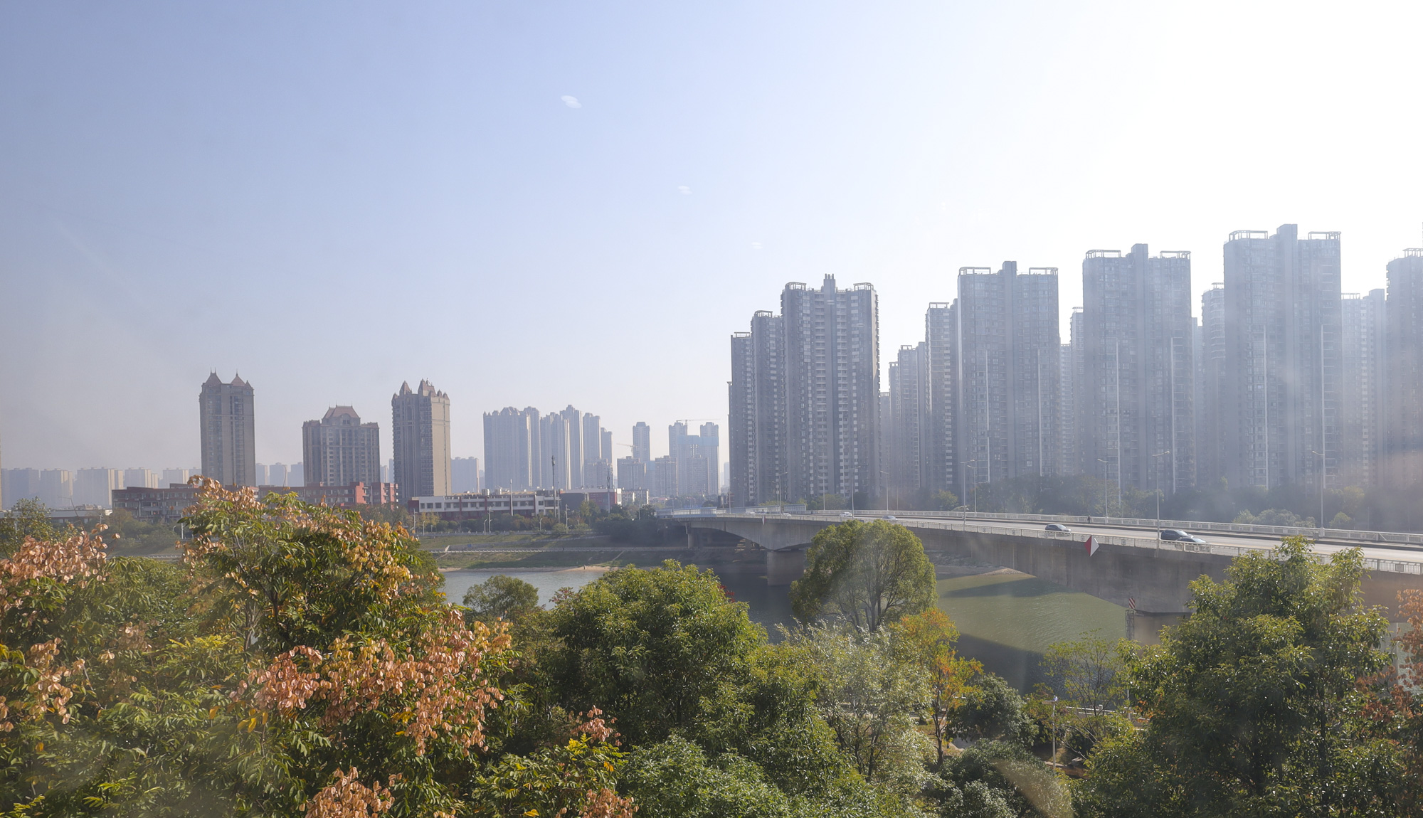 双湾国际（湘江御景花园）  3室2厅2卫   108.00万其他