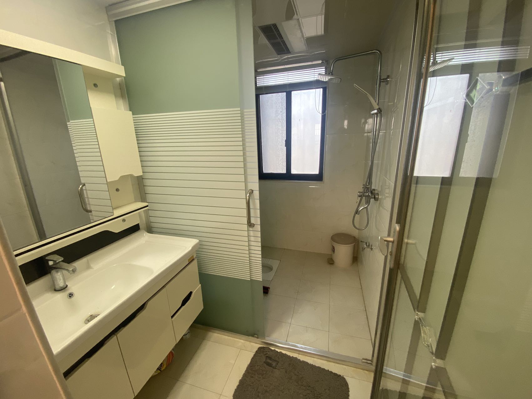 新都汇 3室2厅2卫 1980.0元/月 新都汇 3室2厅2卫 1980.0元/月室内图