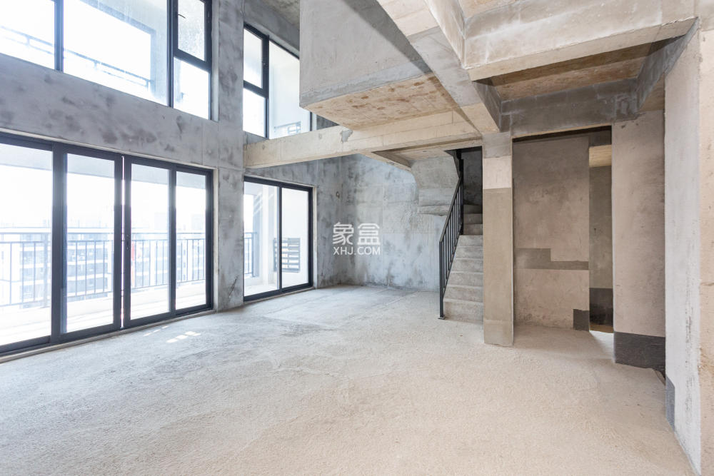 越秀湘江星汇城二期  4室2厅2卫    159.5万