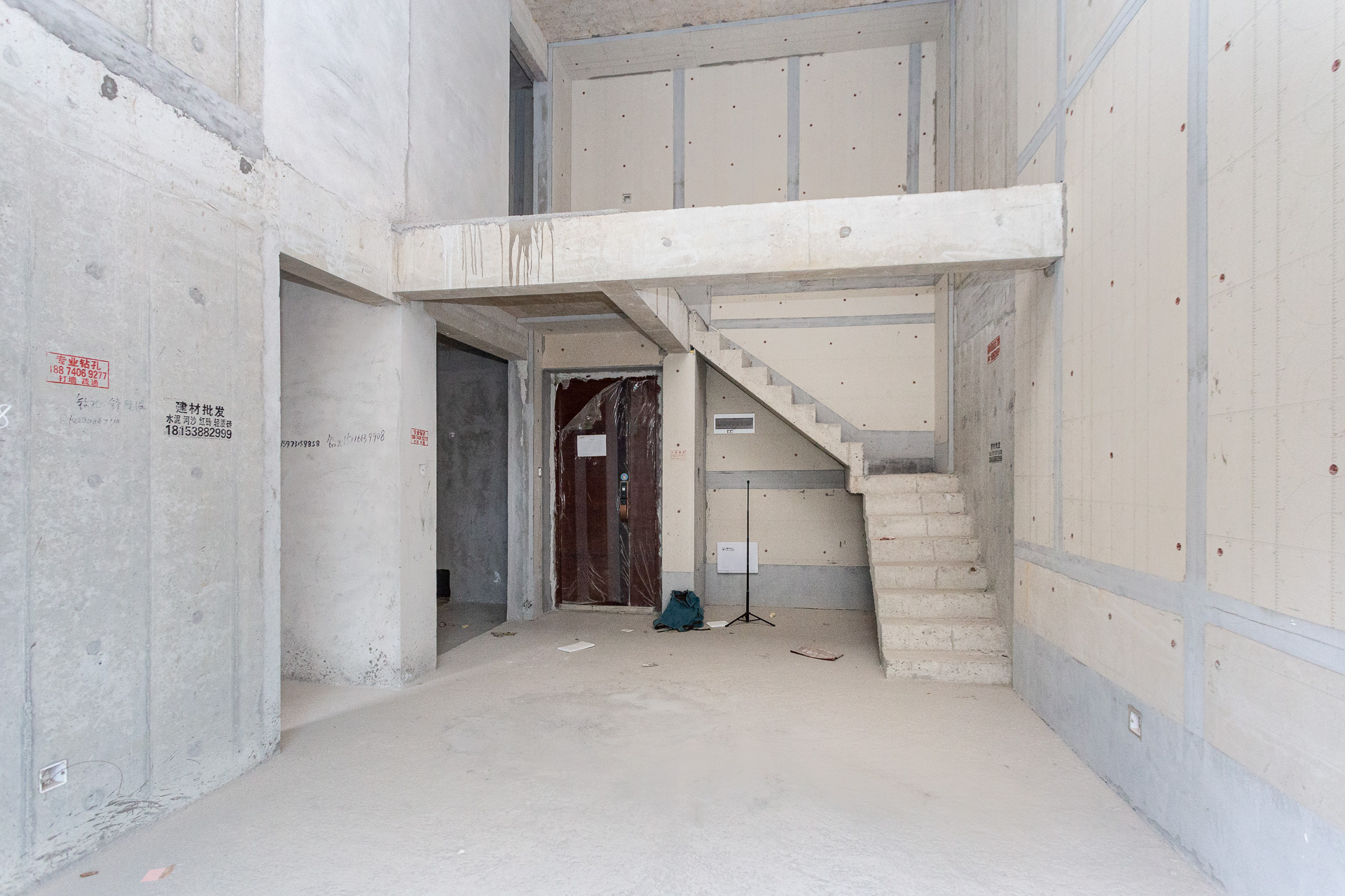 润和湘江天地D区 4室2厅2卫 121.8万 润和湘江天地D区 4室2厅2卫 121.8万客厅