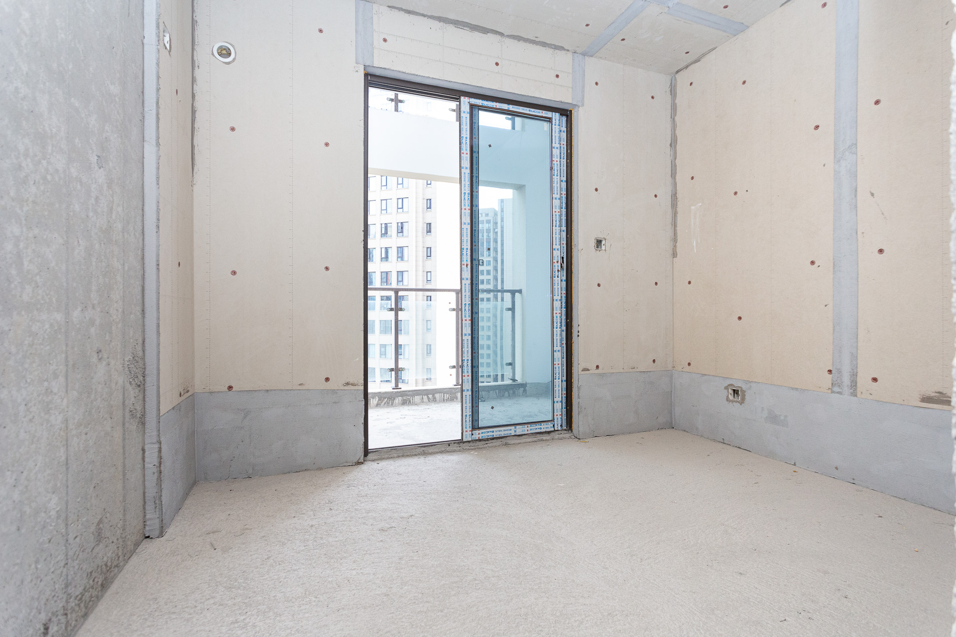 润和湘江天地D区 4室2厅2卫 121.8万 润和湘江天地D区 4室2厅2卫 121.8万卧室