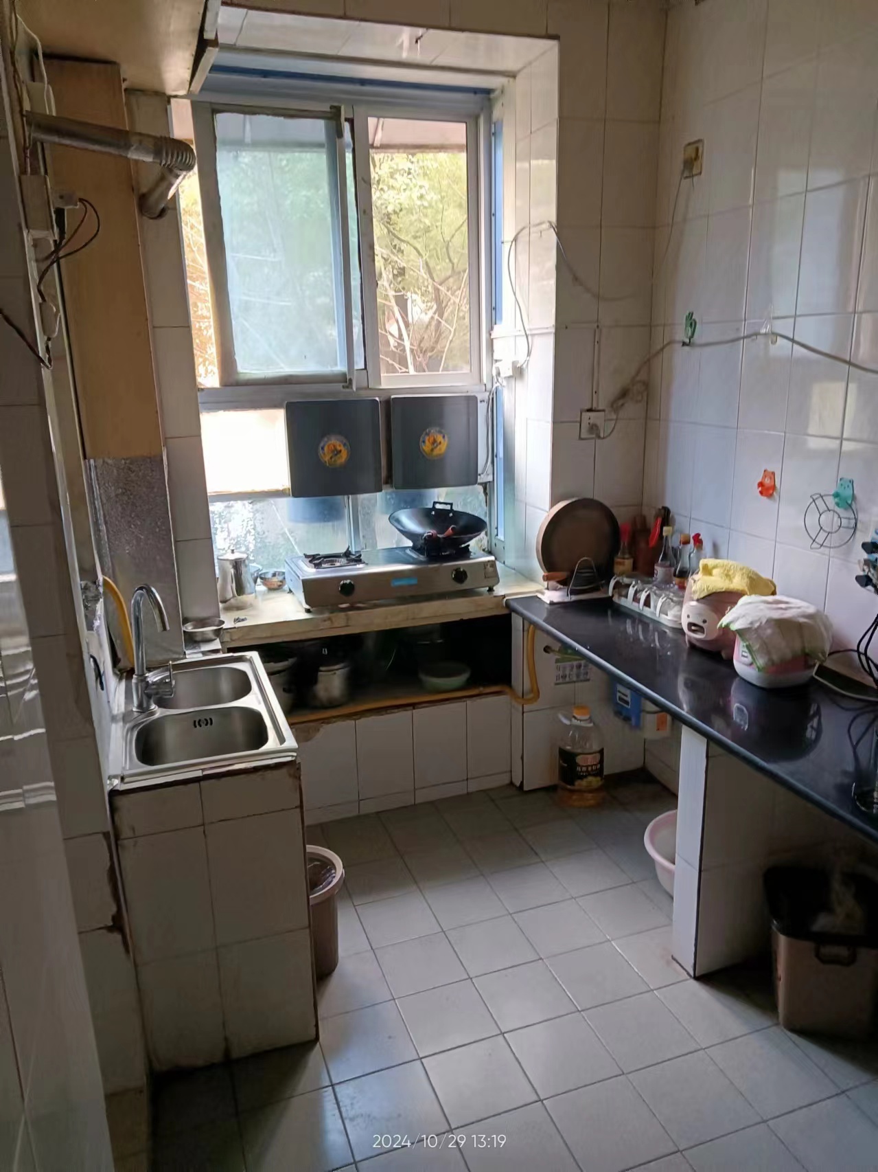 汽制宿舍 2室1厅1卫 1200.0元/月 汽制宿舍 2室1厅1卫 1200.0元/月室内图