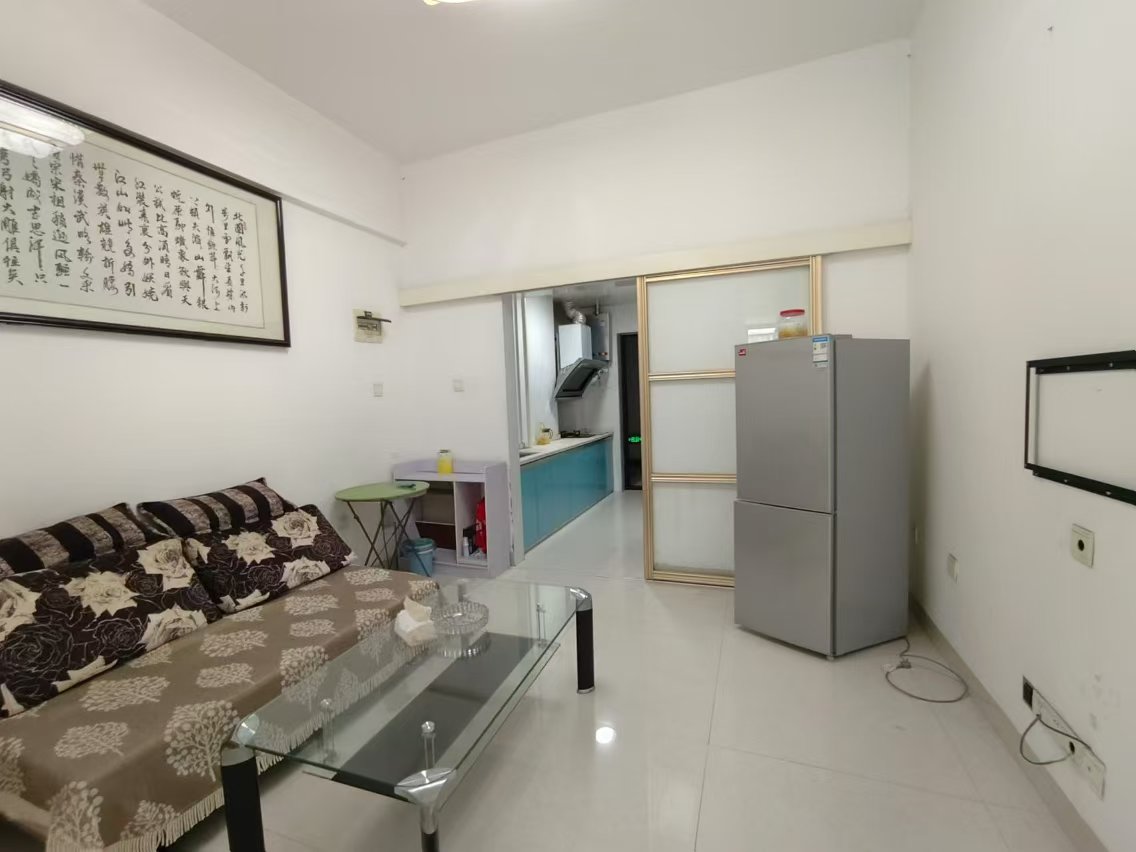 慈善大厦  1室1厅1卫    1100.0元/月 慈善大厦  1室1厅1卫    1100.0元/月小区图