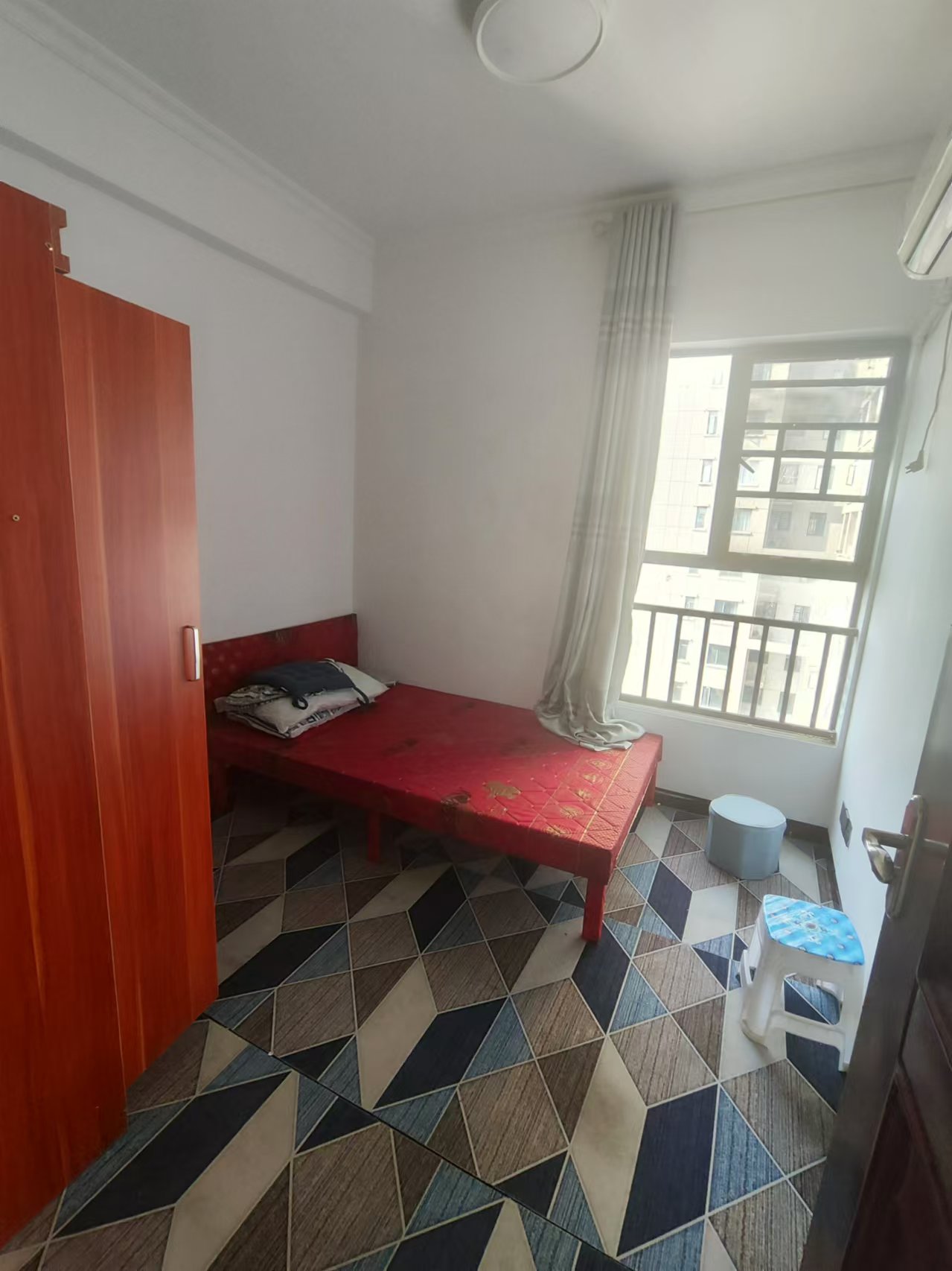 南苑上和二期 3室1厅1卫 1400.0元/月 南苑上和二期 3室1厅1卫 1400.0元/月室内图