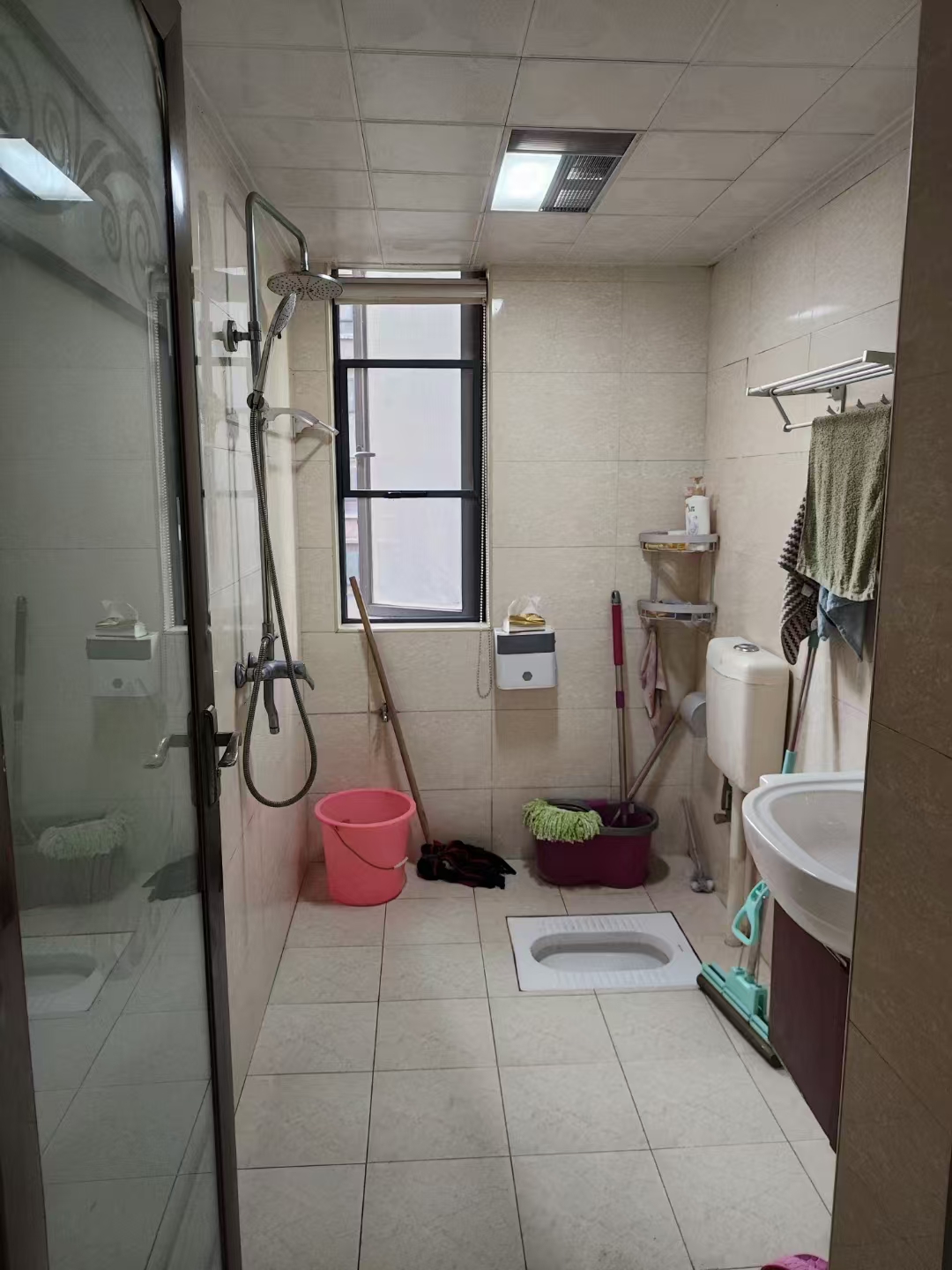 湘银星城 3室2厅1卫 1800.0元/月 湘银星城 3室2厅1卫 1800.0元/月室内图