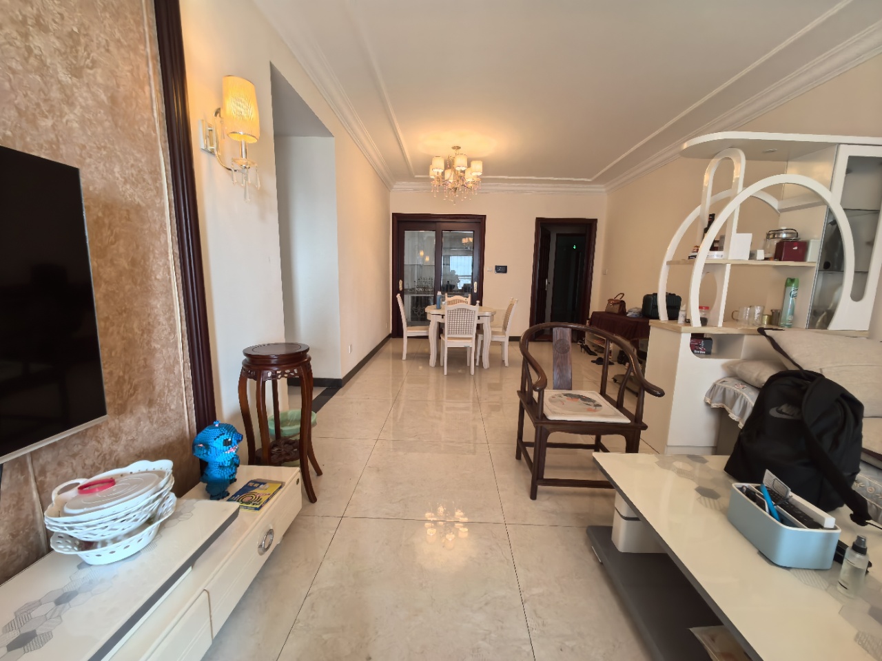 恒大华府 3室2厅2卫 2200.0元/月 恒大华府 3室2厅2卫 2200.0元/月户型图