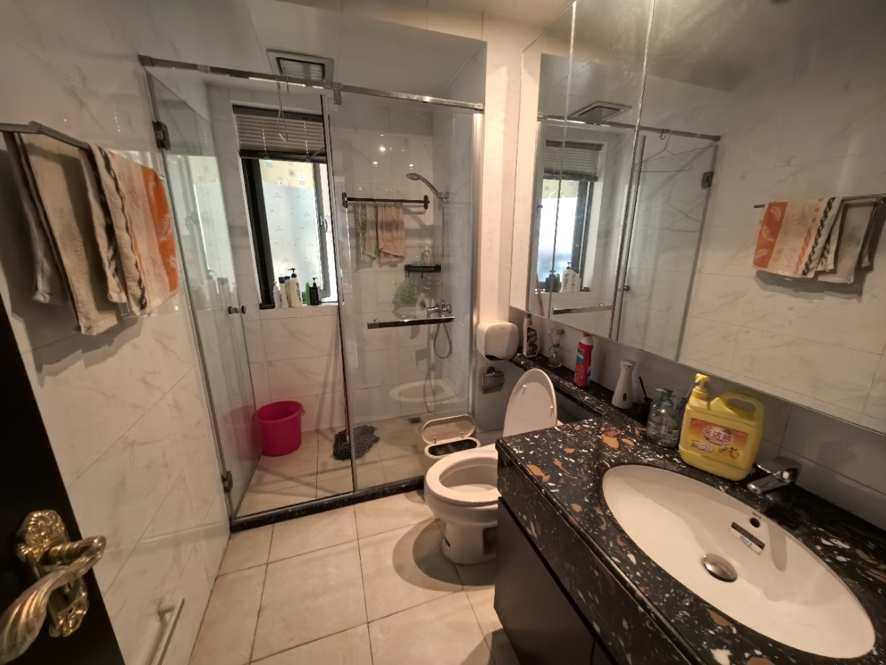 恒大华府 3室2厅2卫 2200.0元/月 恒大华府 3室2厅2卫 2200.0元/月室内图