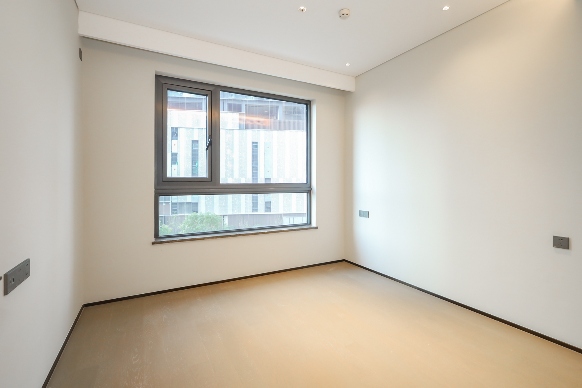 长沙悦府（华润万象城）  4室2厅3卫    527.0万卧室