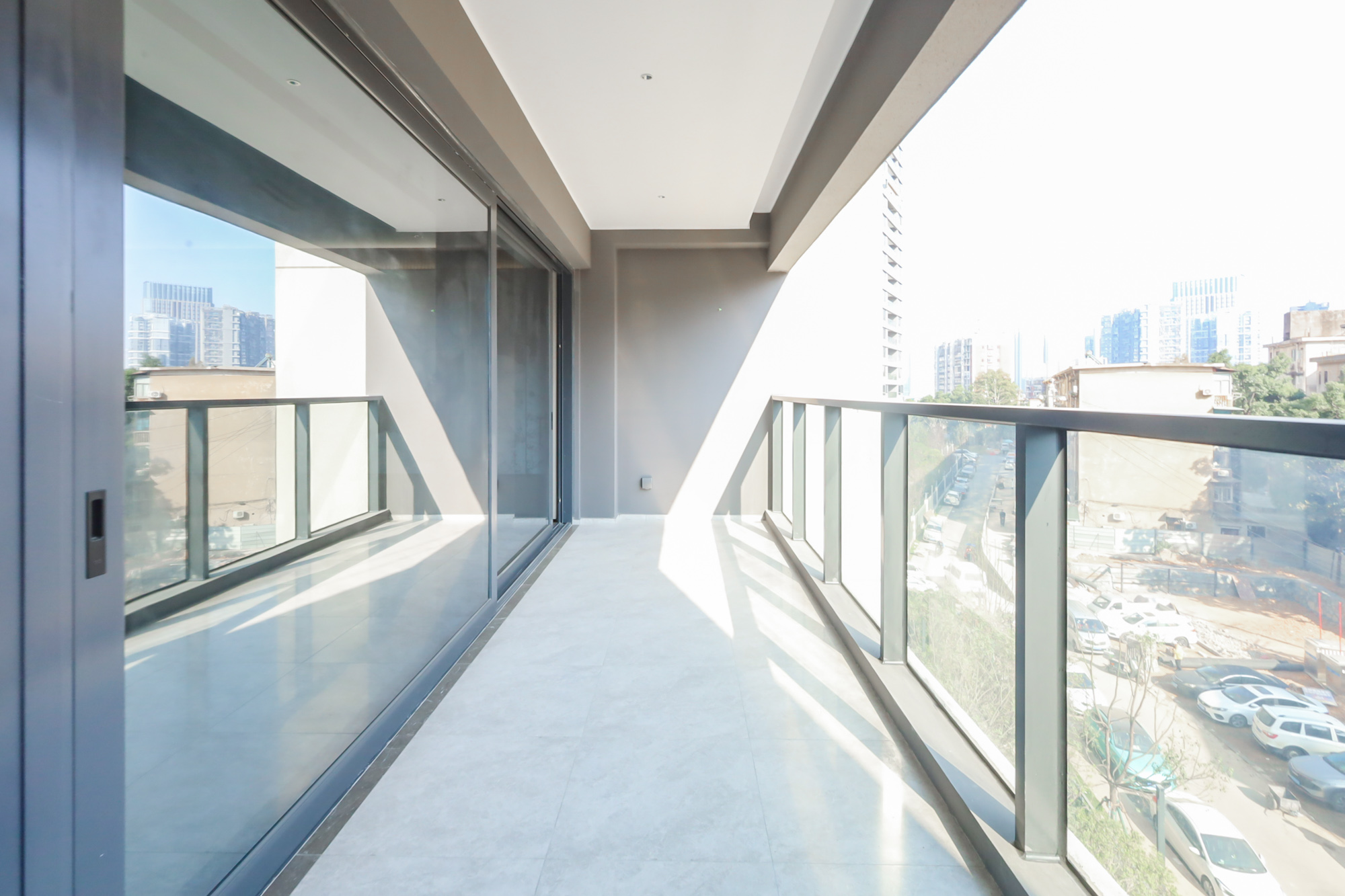 长沙悦府（华润万象城）  4室2厅3卫    527.0万阳台