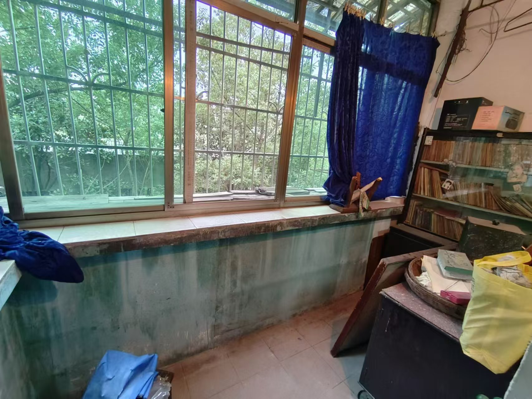 银馨家园(贺家土电厂生活区) 2室2厅1卫 10.0万 银馨家园(贺家土电厂生活区) 2室2厅1卫 10.0万室内图