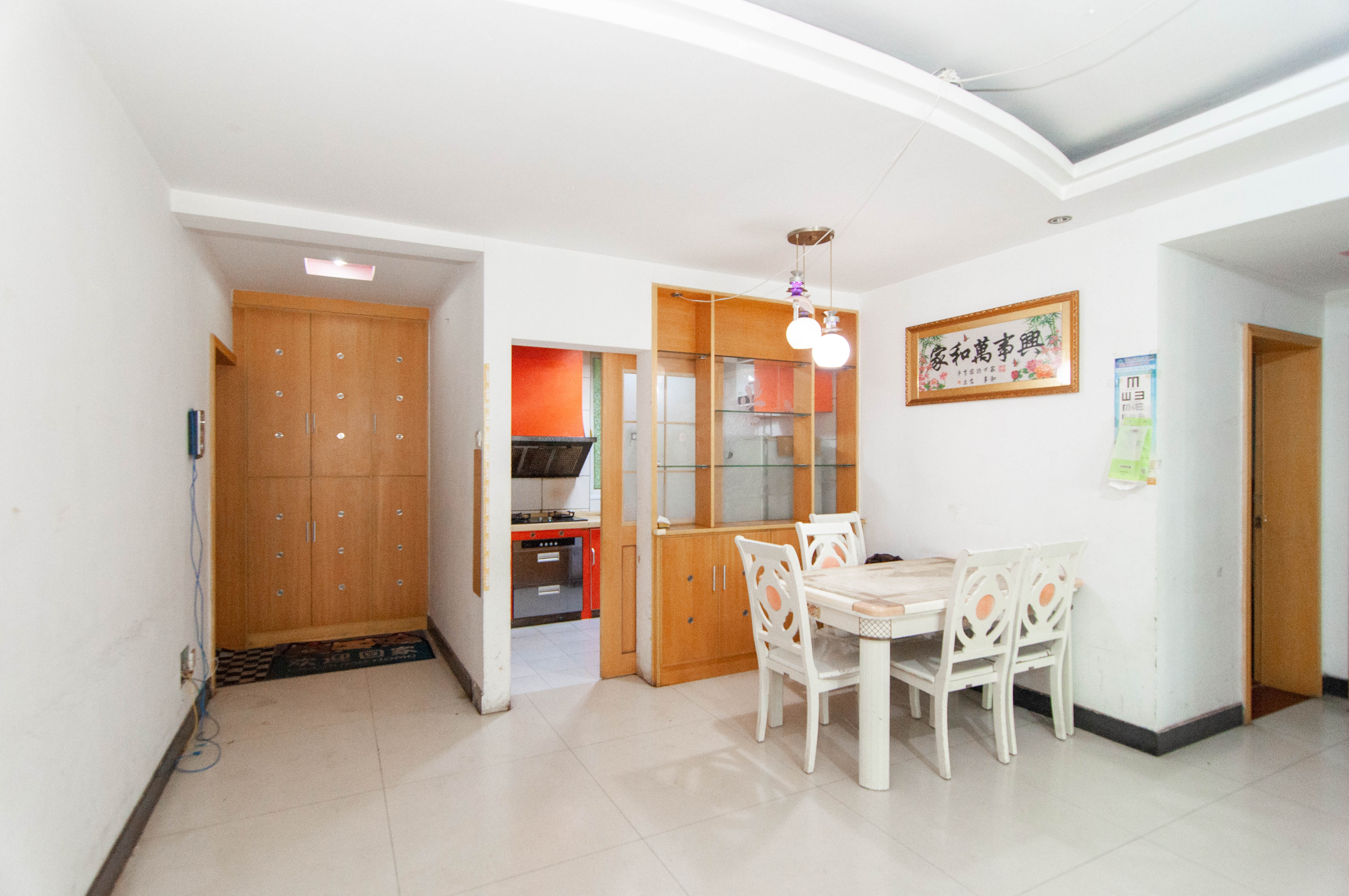 麓谷加州阳光 2室2厅1卫 59.8万 麓谷加州阳光 2室2厅1卫 59.8万客厅