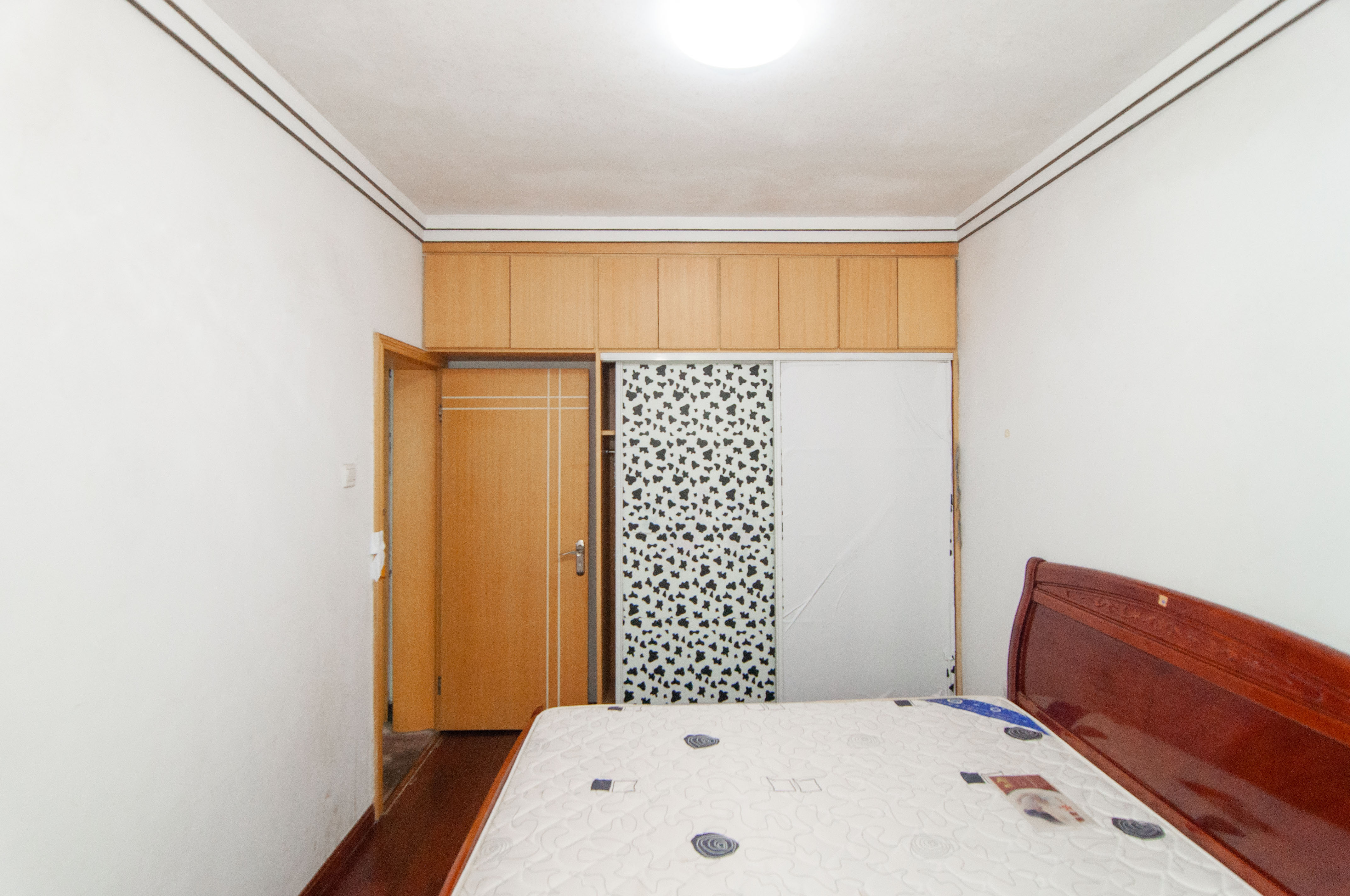 麓谷加州阳光 2室2厅1卫 59.8万 麓谷加州阳光 2室2厅1卫 59.8万其他