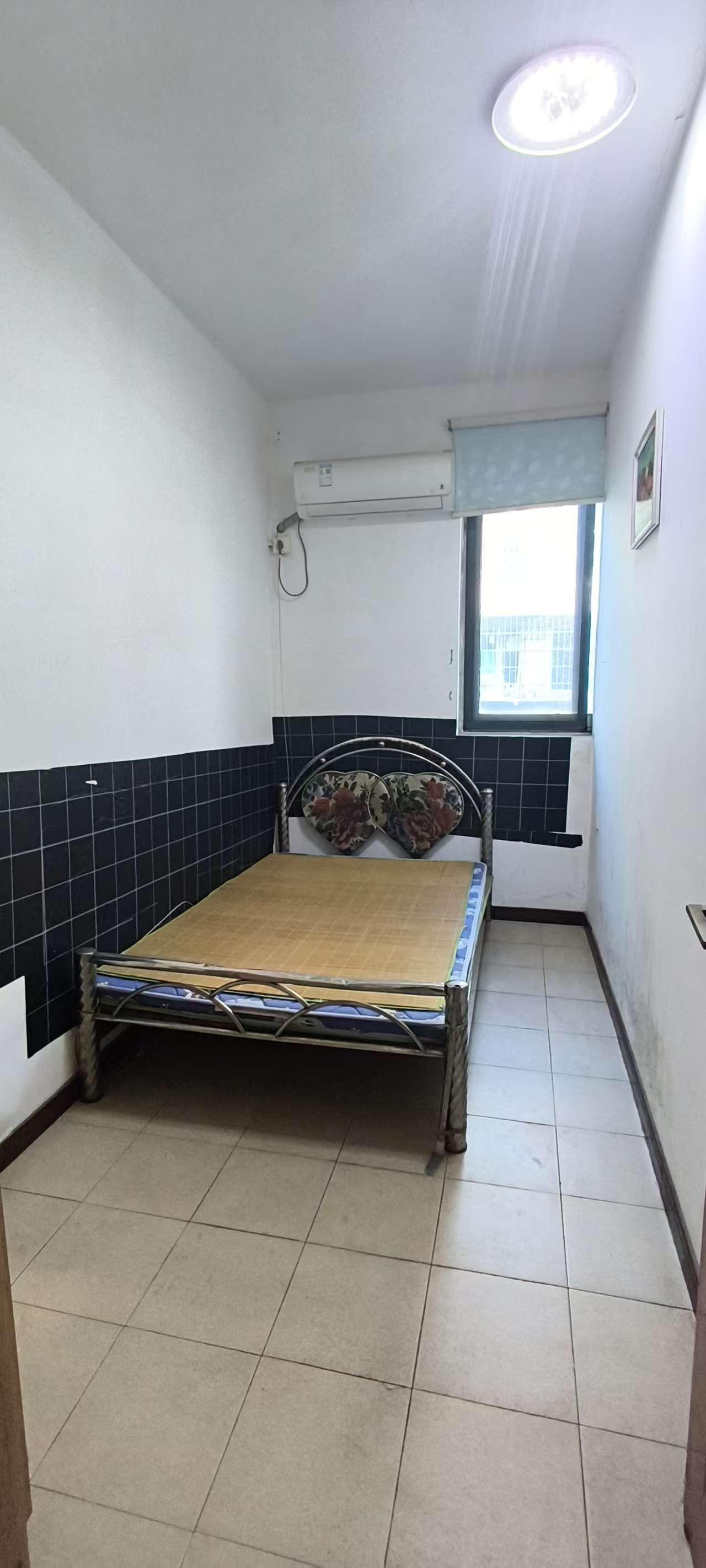 网船班小区 2室1厅1卫 1000.0元/月 网船班小区 2室1厅1卫 1000.0元/月室内图