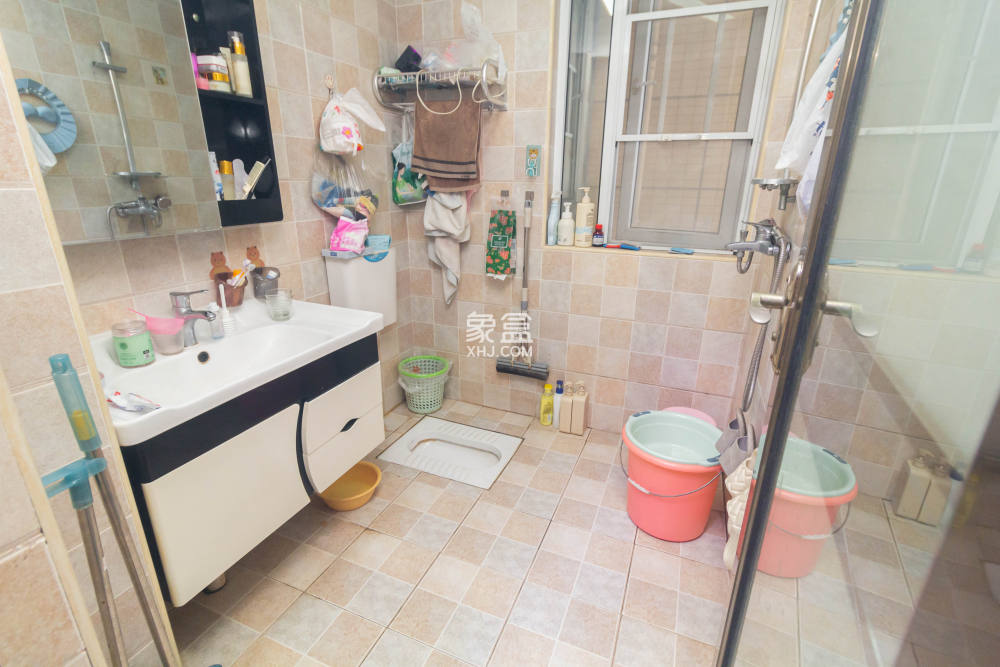 波隆城市花園  2室1廳1衛(wèi)   52.80萬