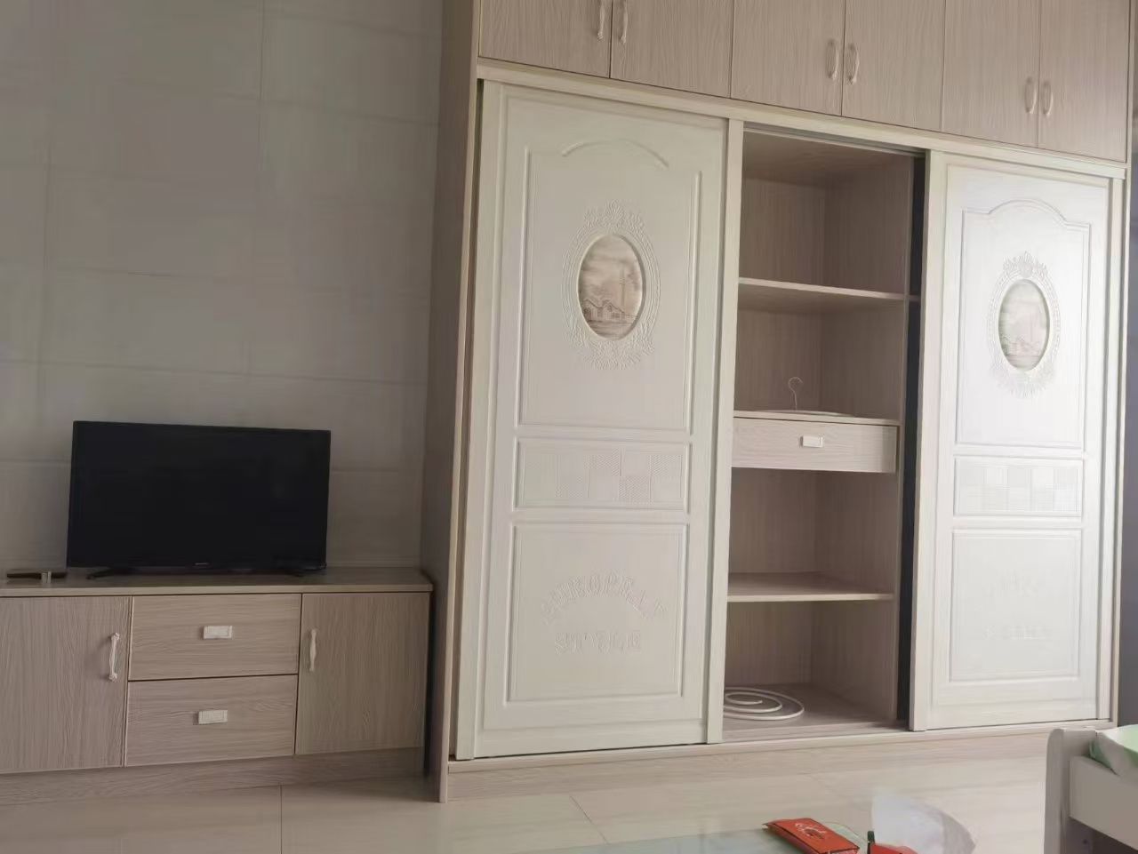 桥南创业大厦  1室1厅1卫    28.0万 桥南创业大厦  1室1厅1卫    28.0万